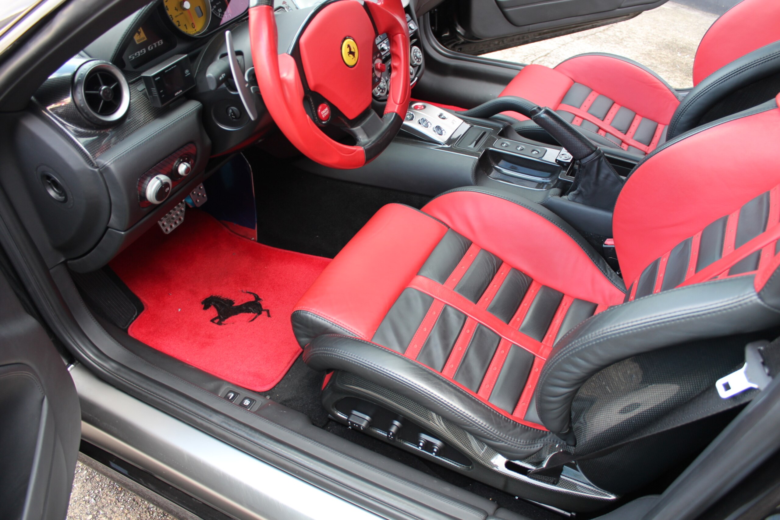 2007 Ferrari 599 GTB — Photo 6 / 16