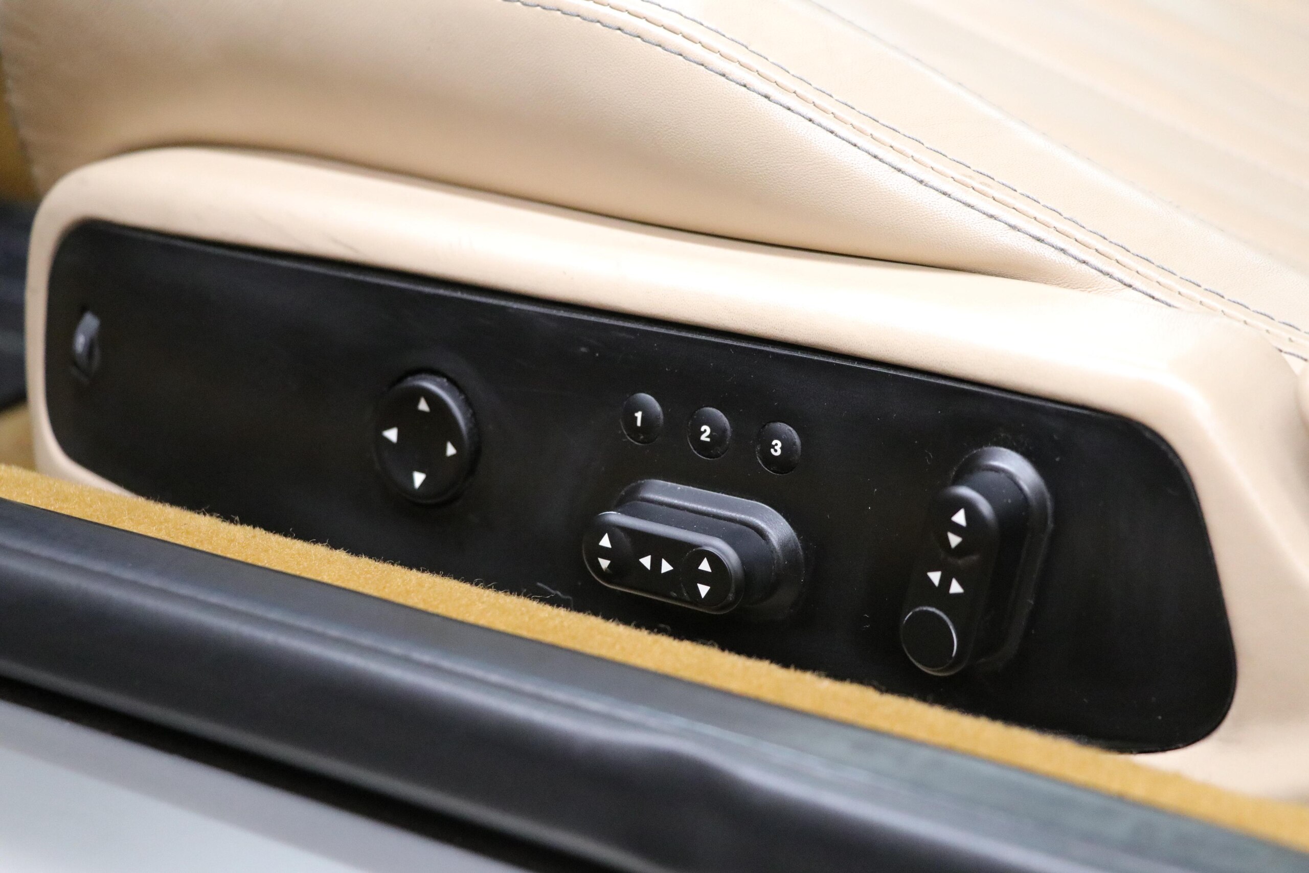 2005 Ferrari 612 Scaglietti — Photo 8 / 19
