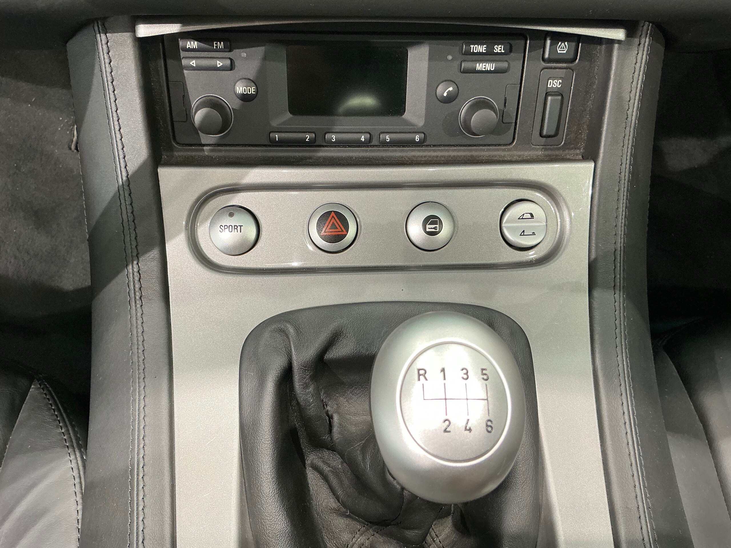 2000 BMW Z8 — Photo 14 / 19