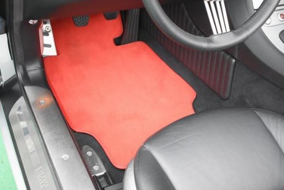 2000 BMW Z8 — Photo 18 / 25