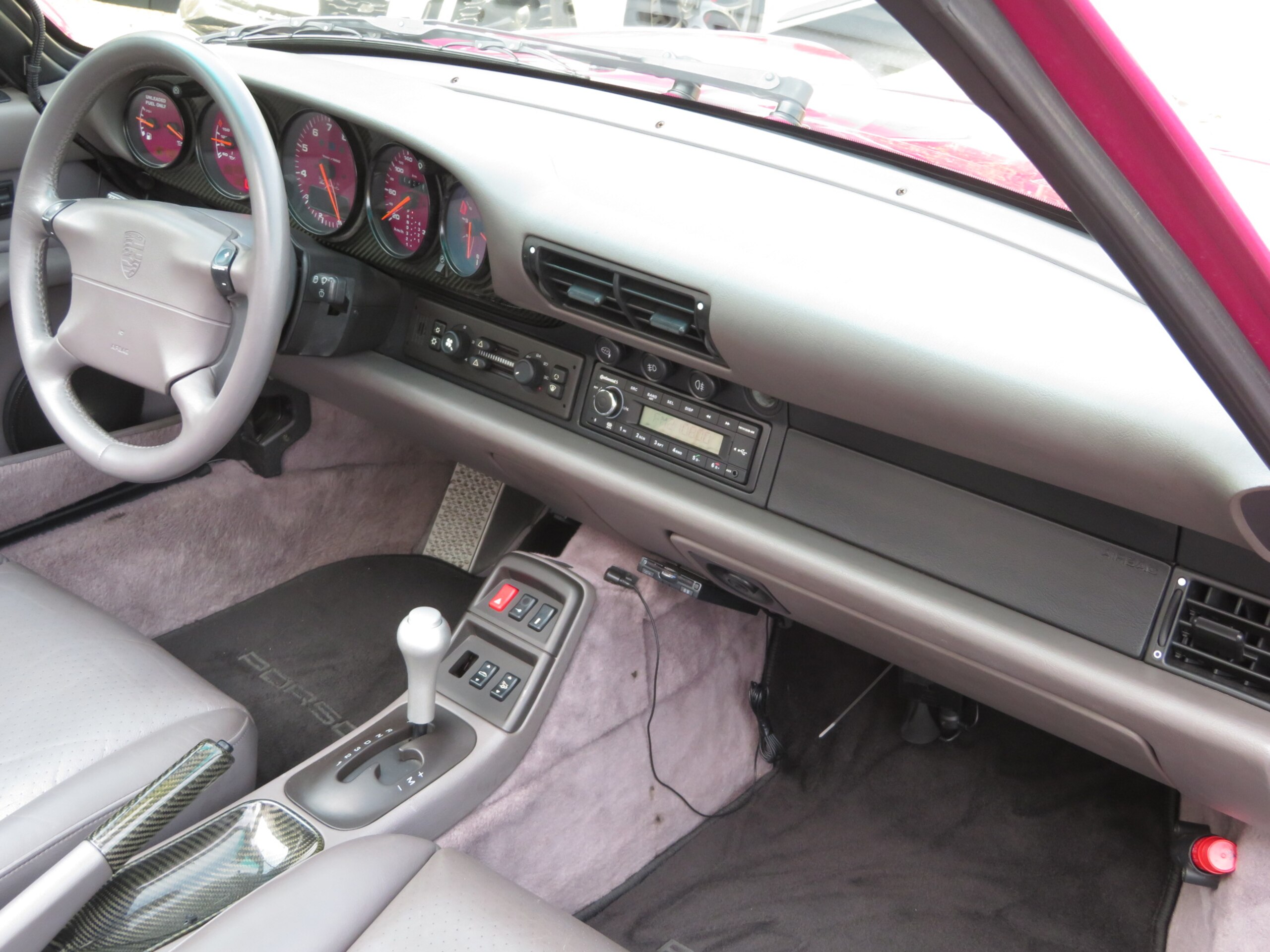 1995 Porsche 911 Cabriolet — Photo 16 / 21