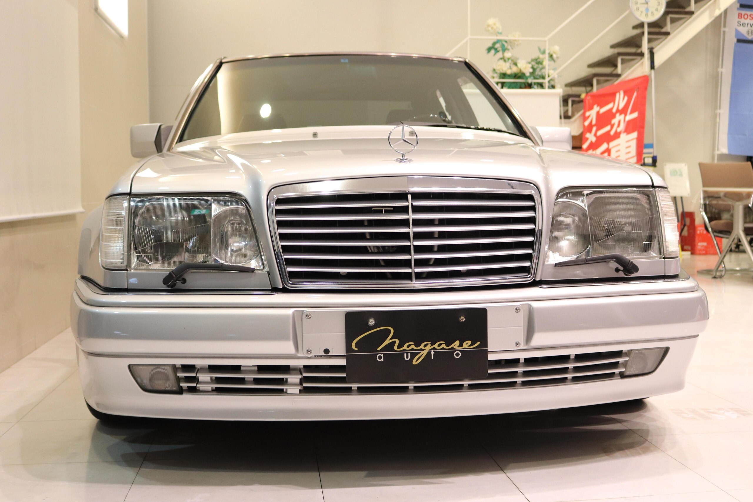 1994 Mercedes Benz E500 for sale in Japan