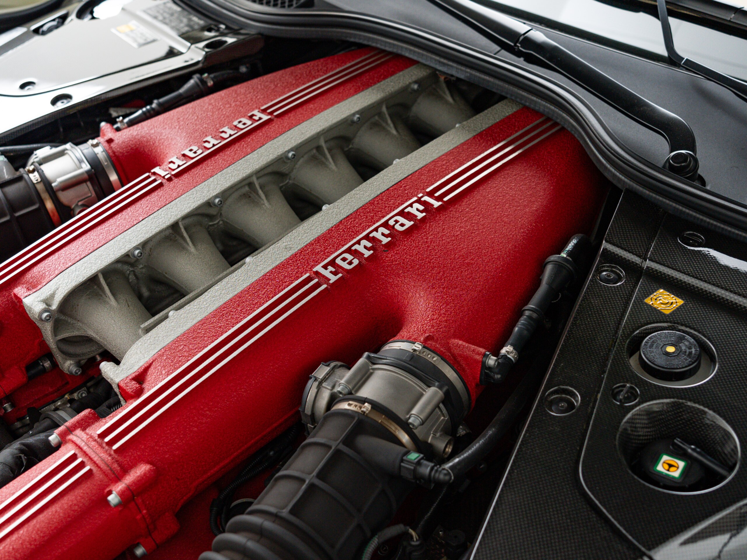 2014 Ferrari F12 Berlinetta — Photo 33 / 42
