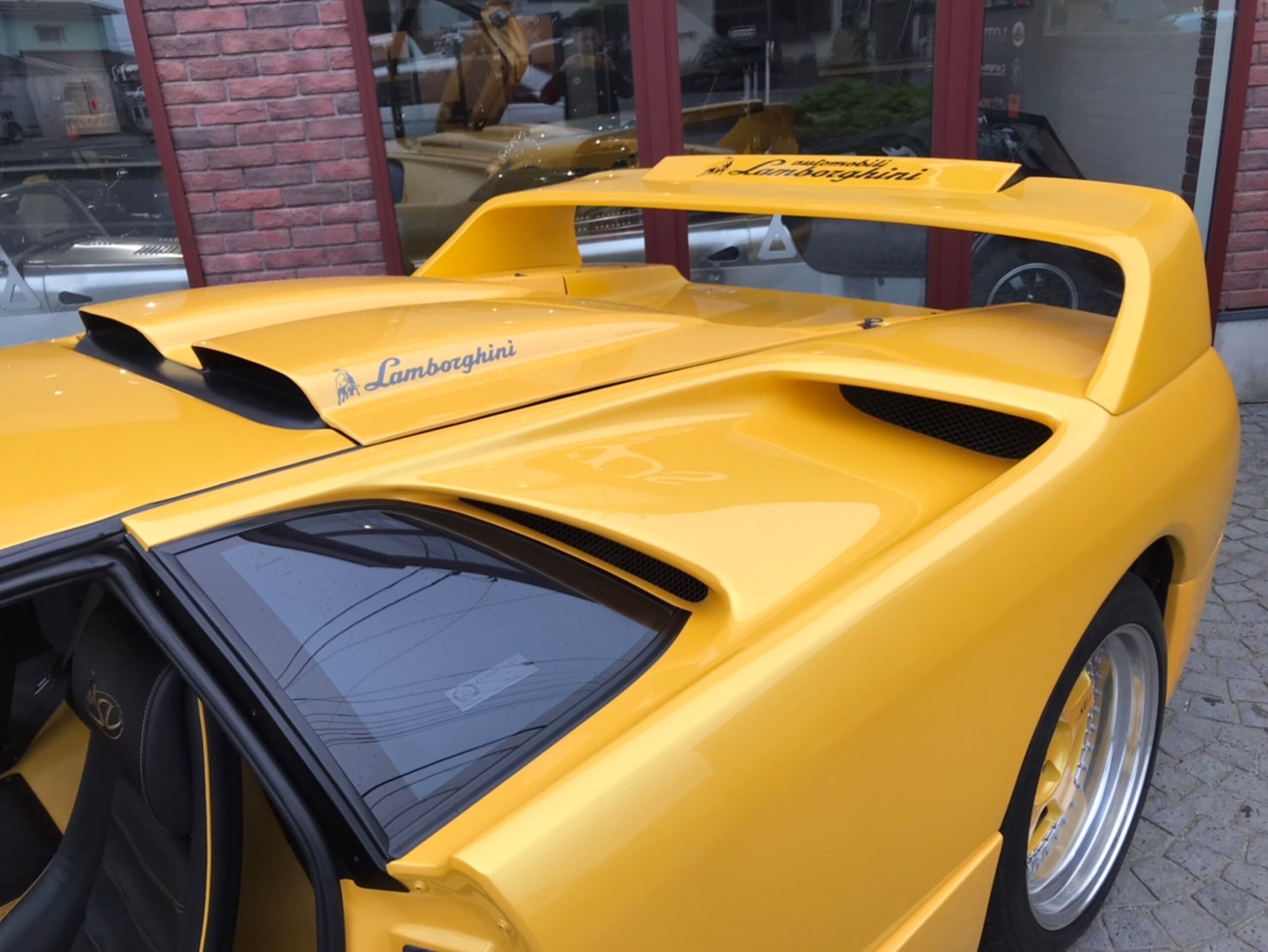 1999 Lamborghini Diablo SV SE35 by Roland Affolter — Photo 10 / 29