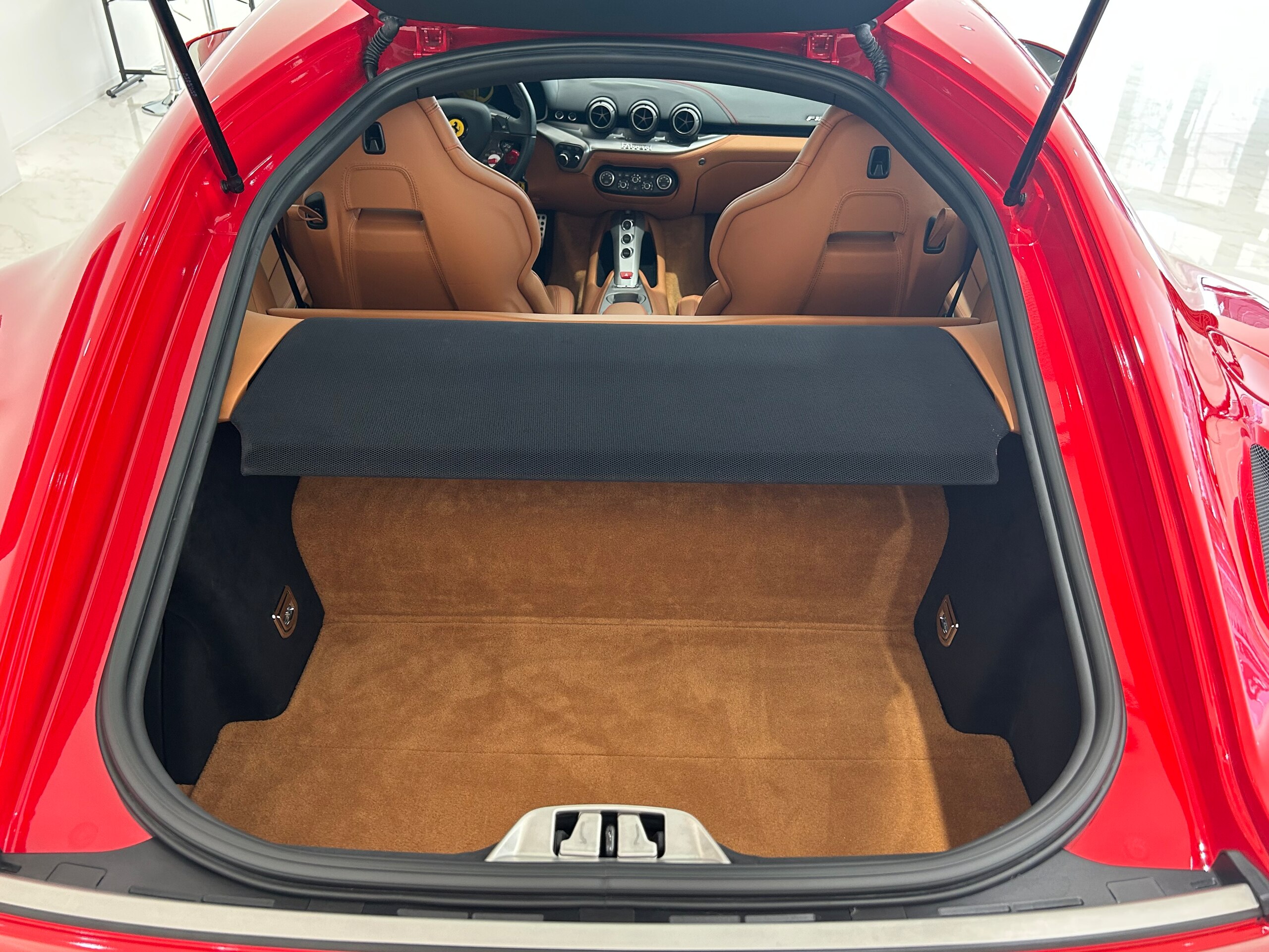 2014 Ferrari F12 Berlinetta — Photo 18 / 18