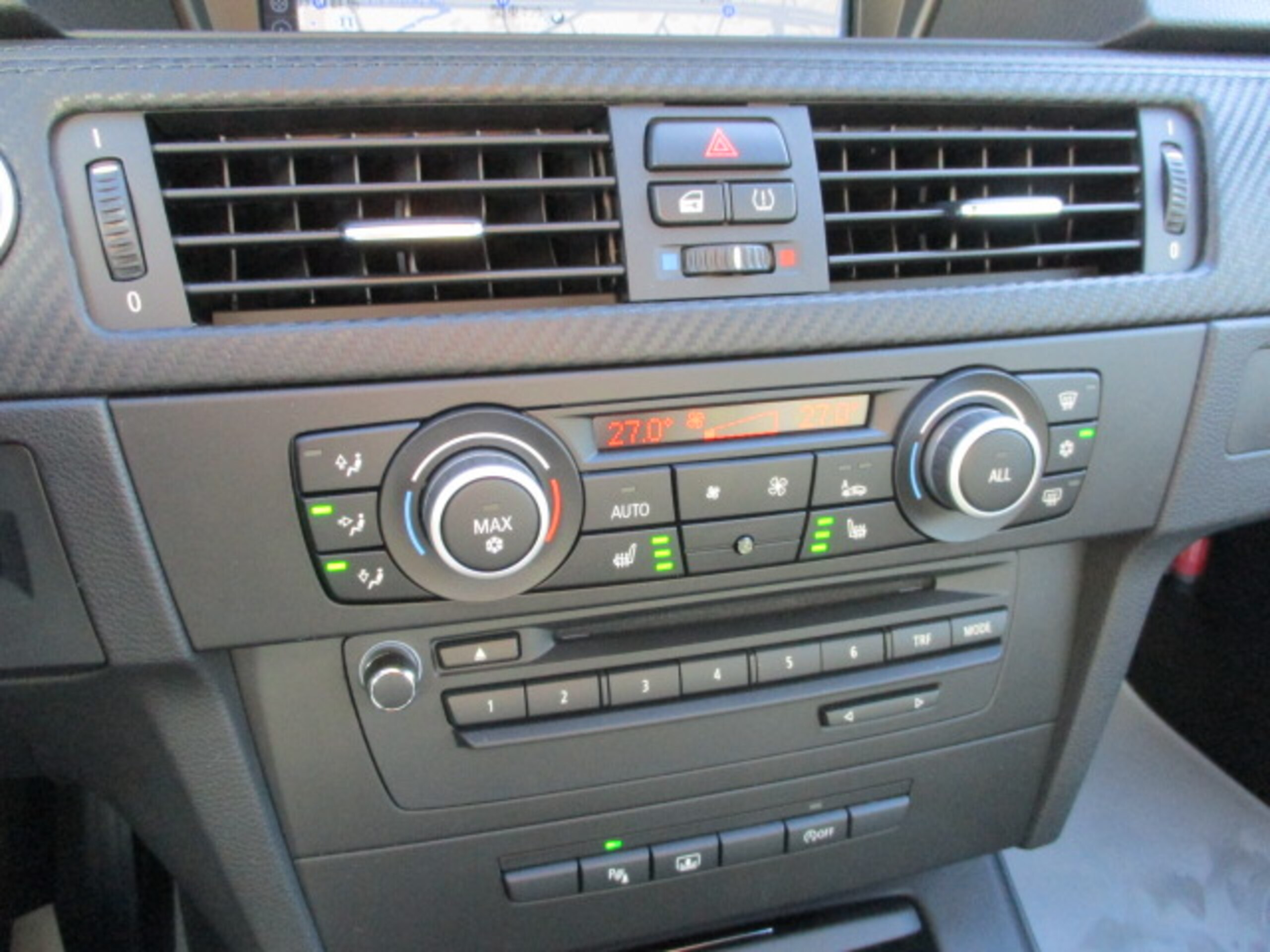 2010 BMW M3 Coupe — Photo 21 / 36