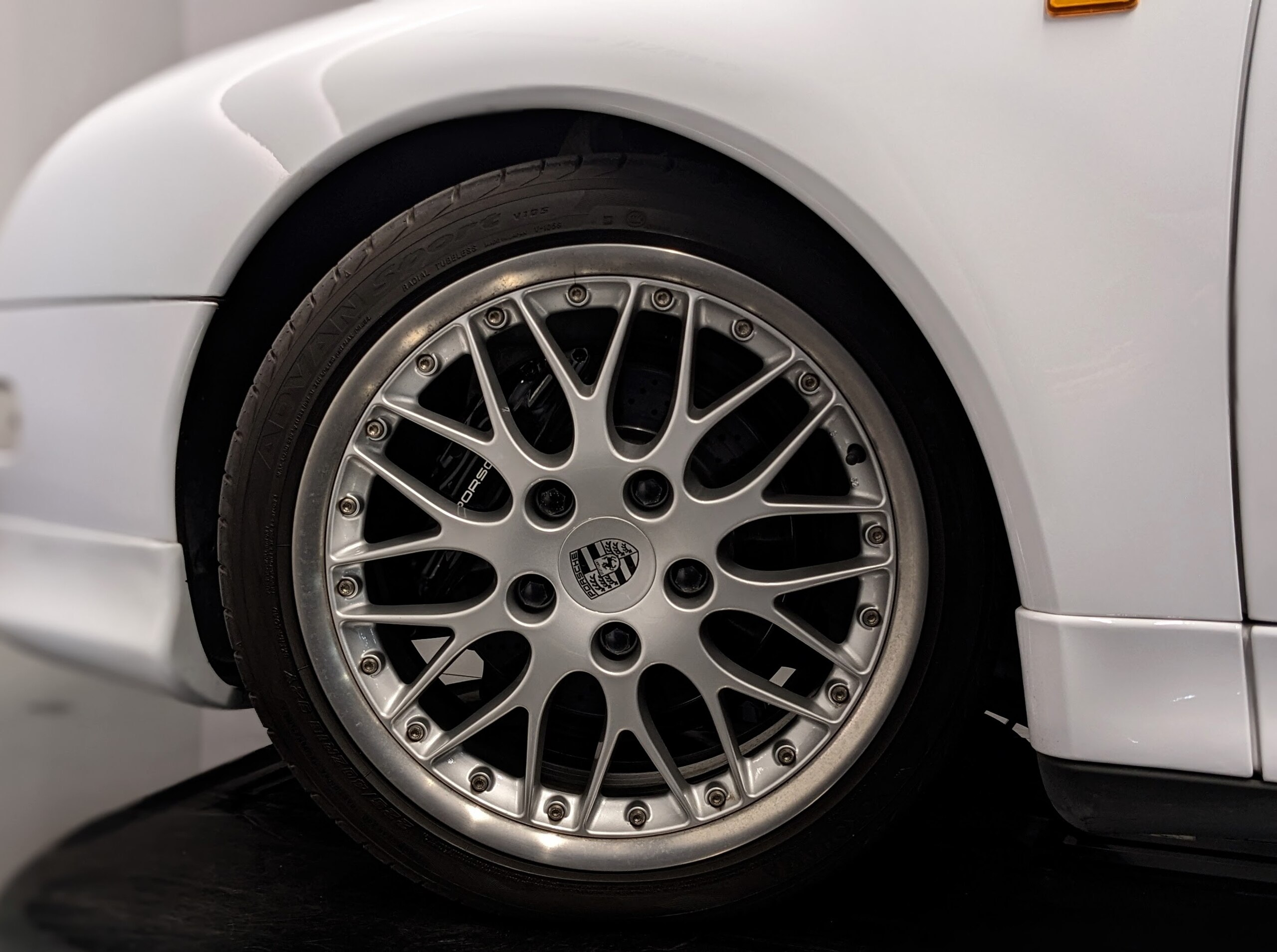 1997 Porsche 911 Carrera S — Photo 15 / 17