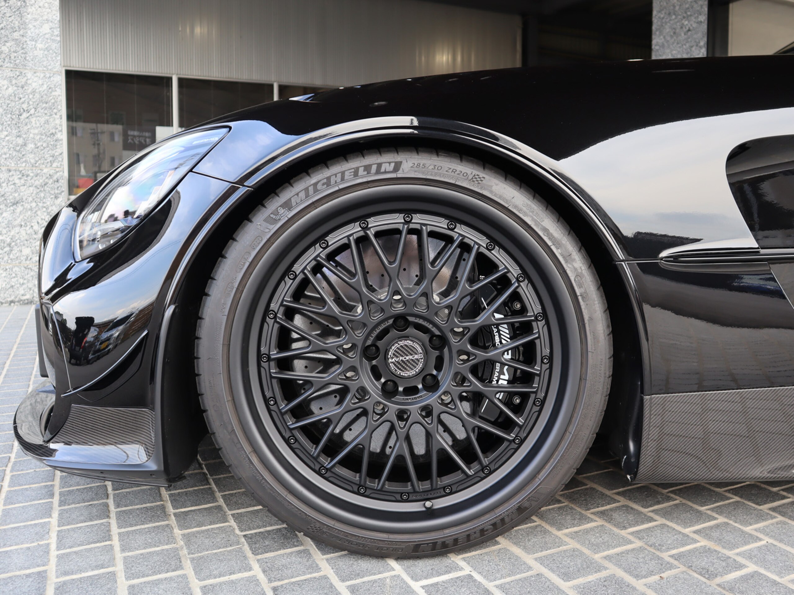 2022 Mercedes Benz AMG GT Black Series — Photo 11 / 13