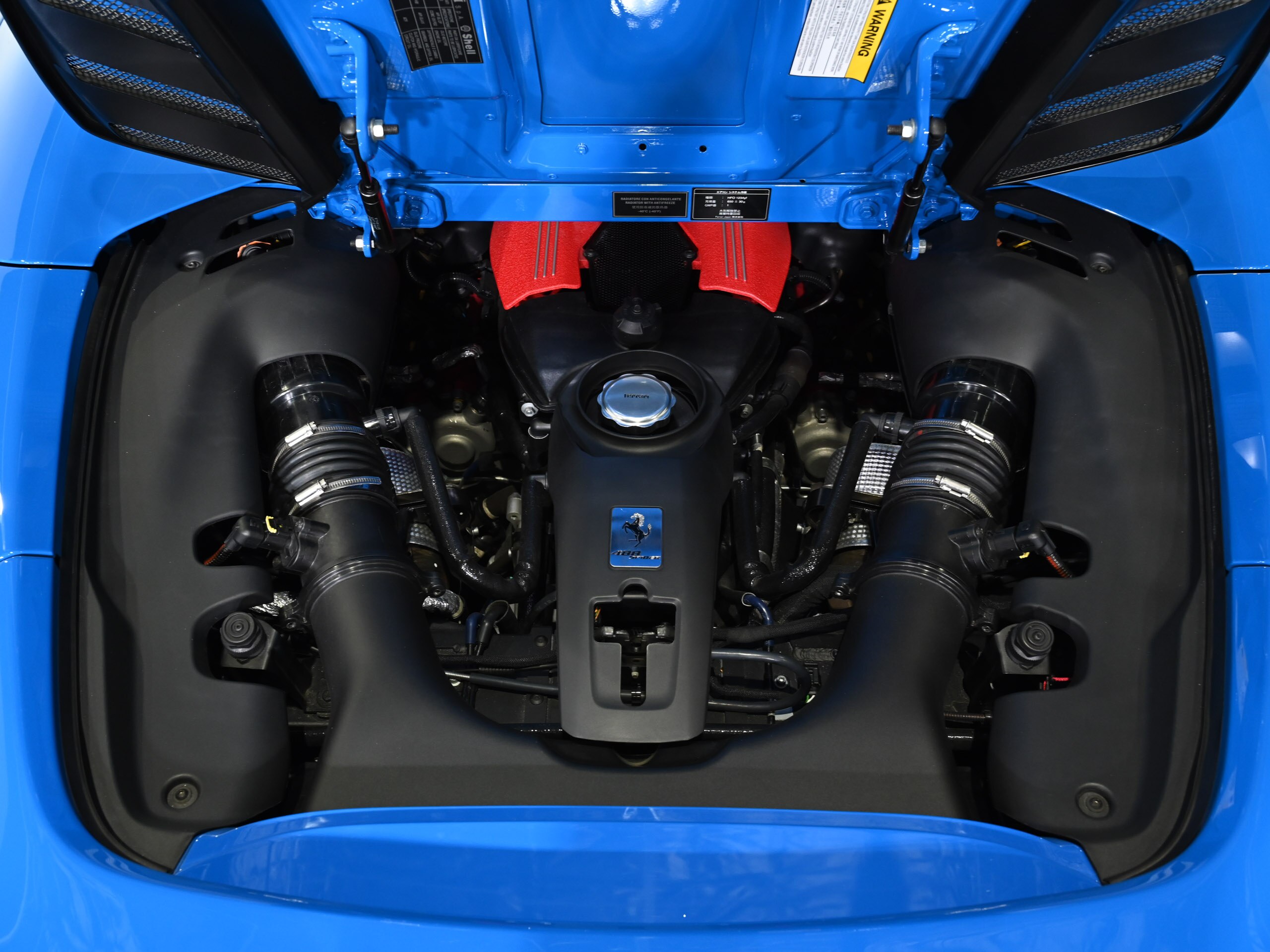 2018 Ferrari 488 Spider — Photo 17 / 18