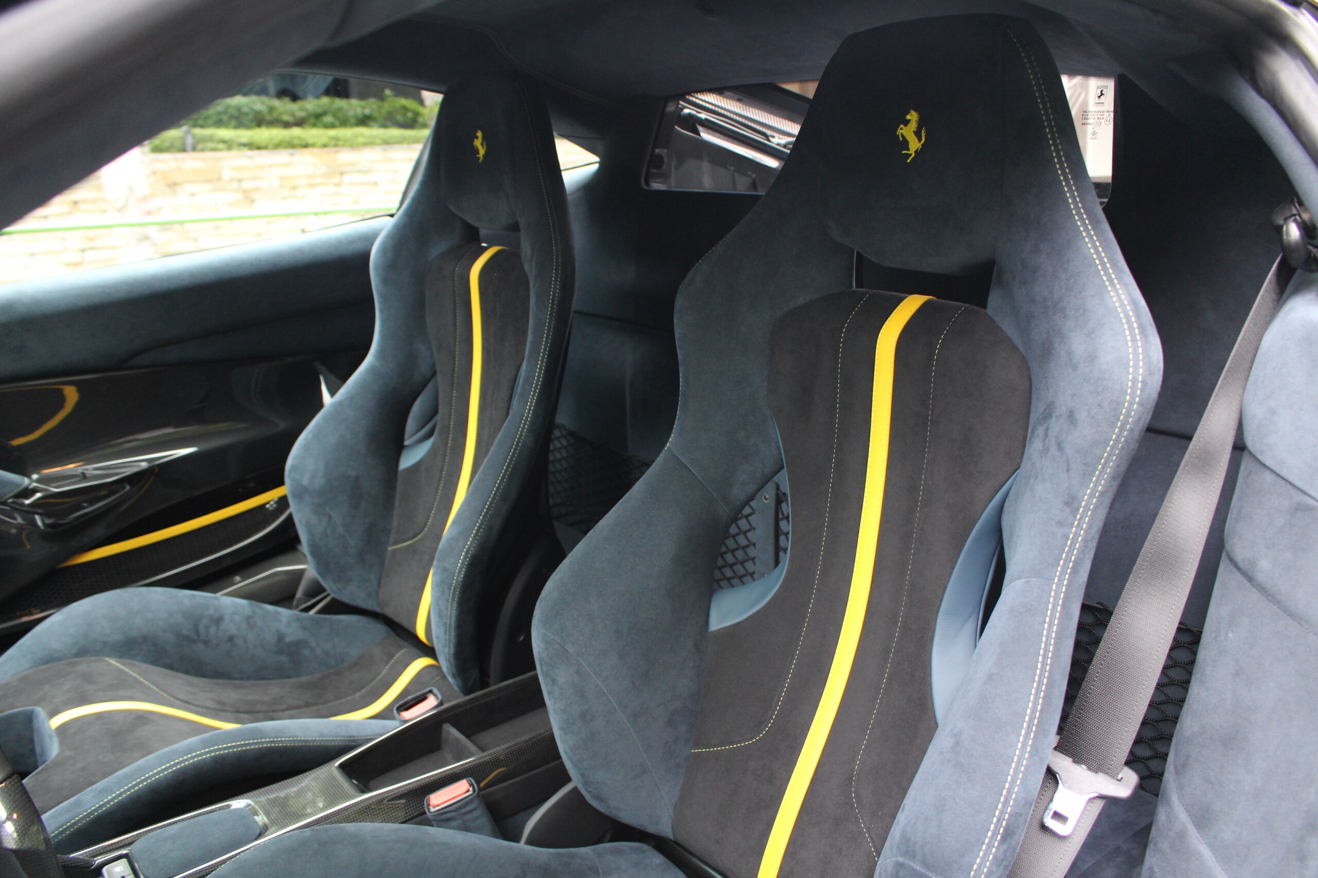 2019 Ferrari 488 Pista — Photo 12 / 15