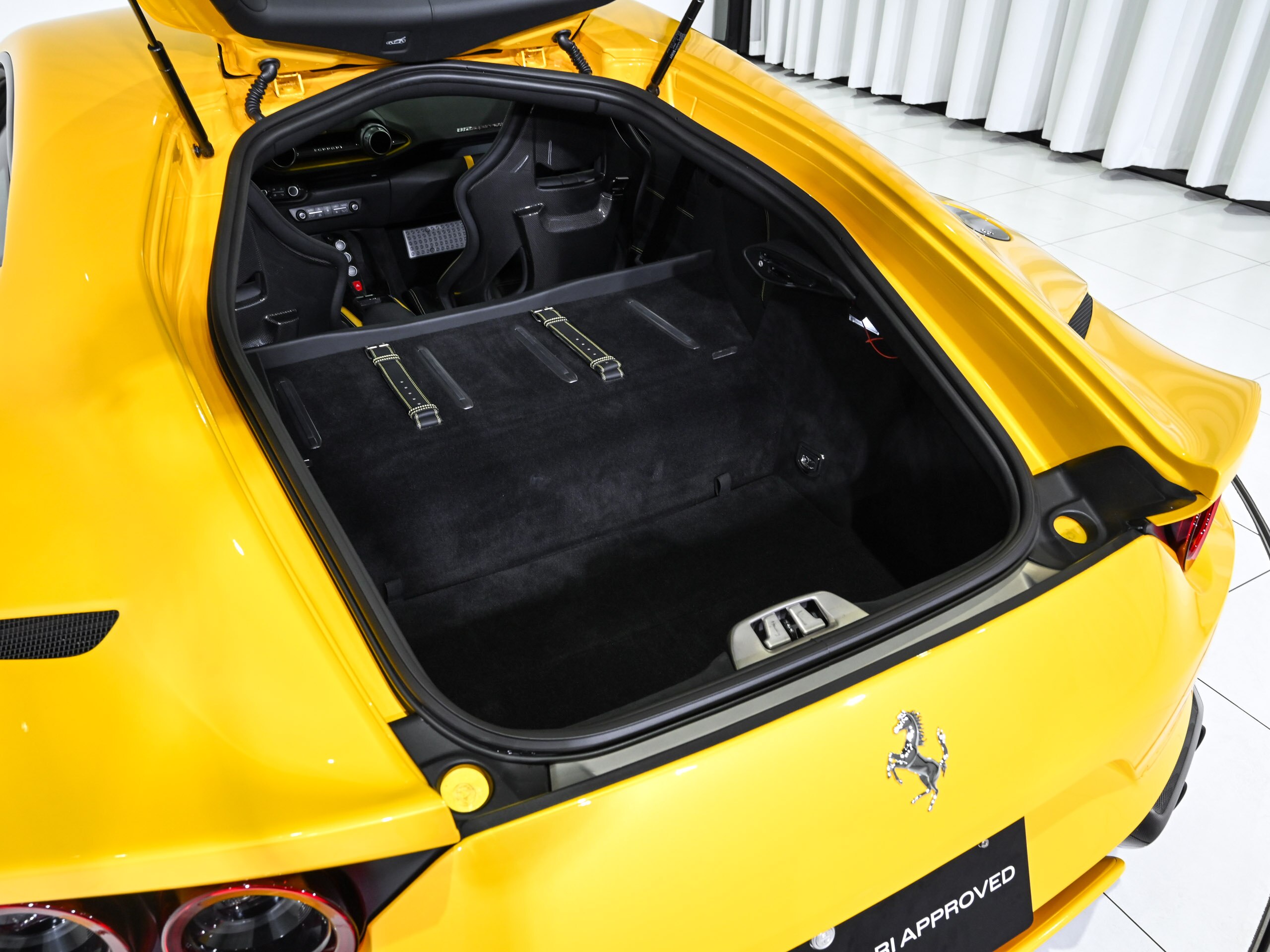 2019 Ferrari 812 Superfast — Photo 24 / 24