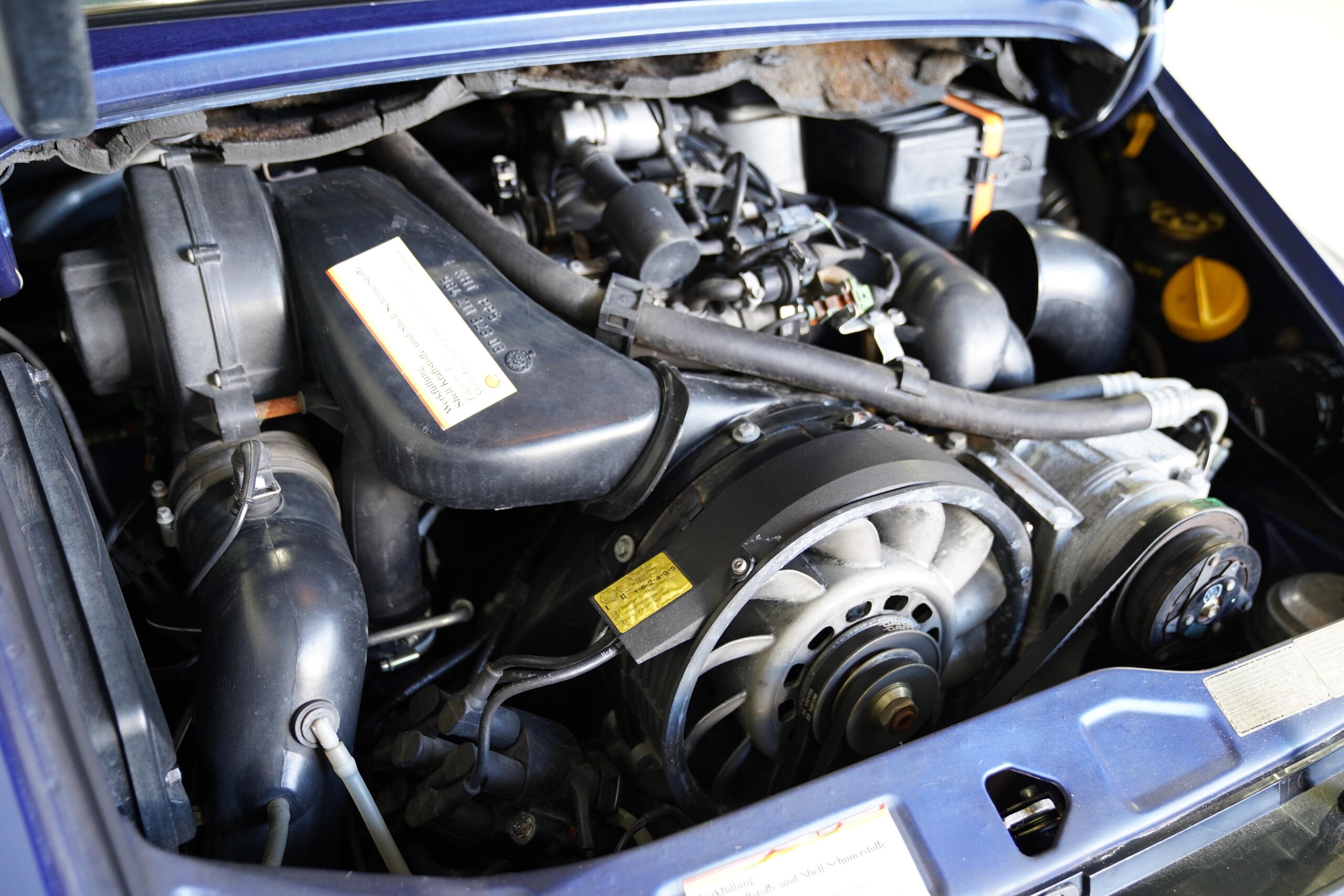 1991 Porsche 911 Carrera 2 — Photo 14 / 14