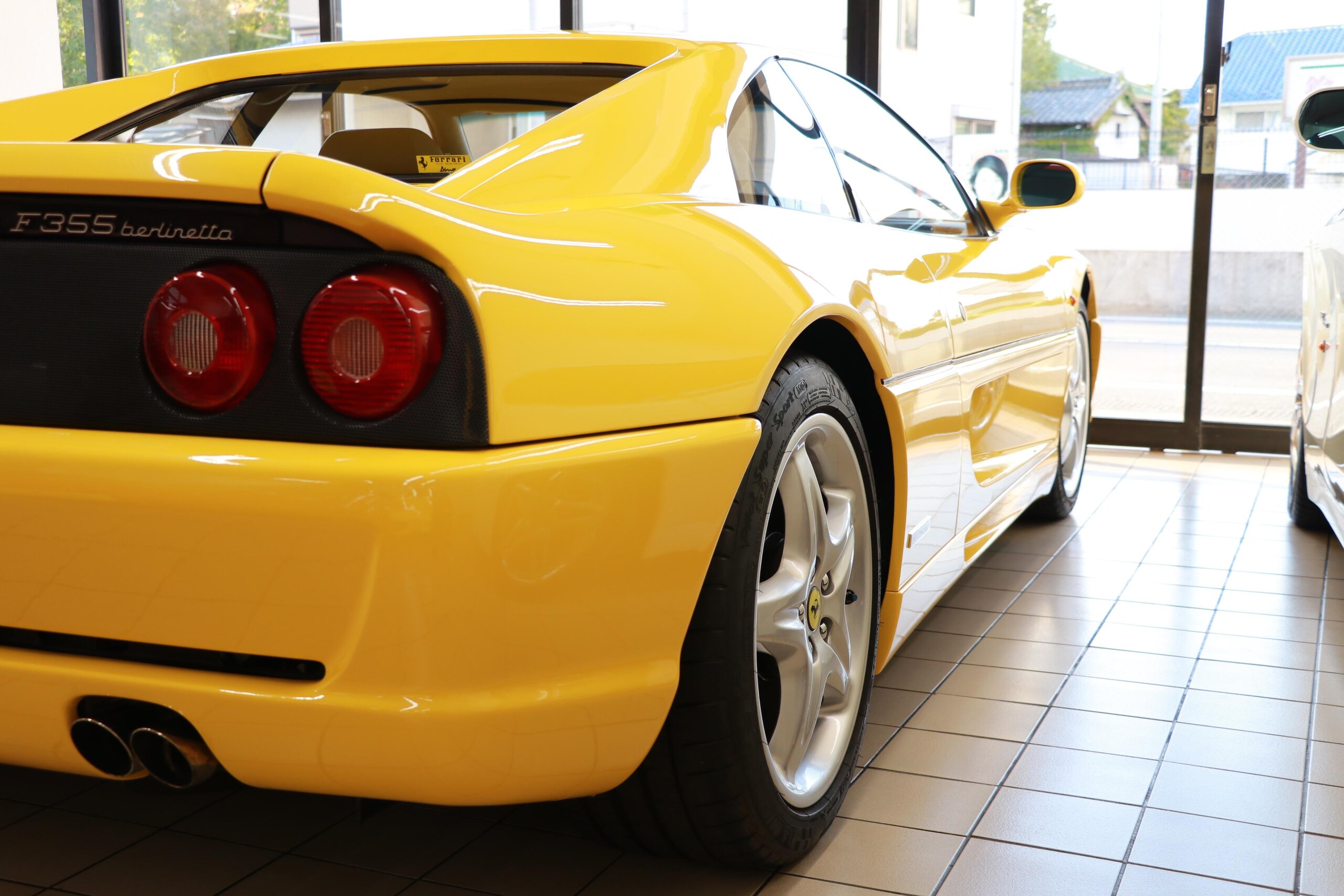1994 Ferrari F355 Berlinetta — Photo 16 / 21