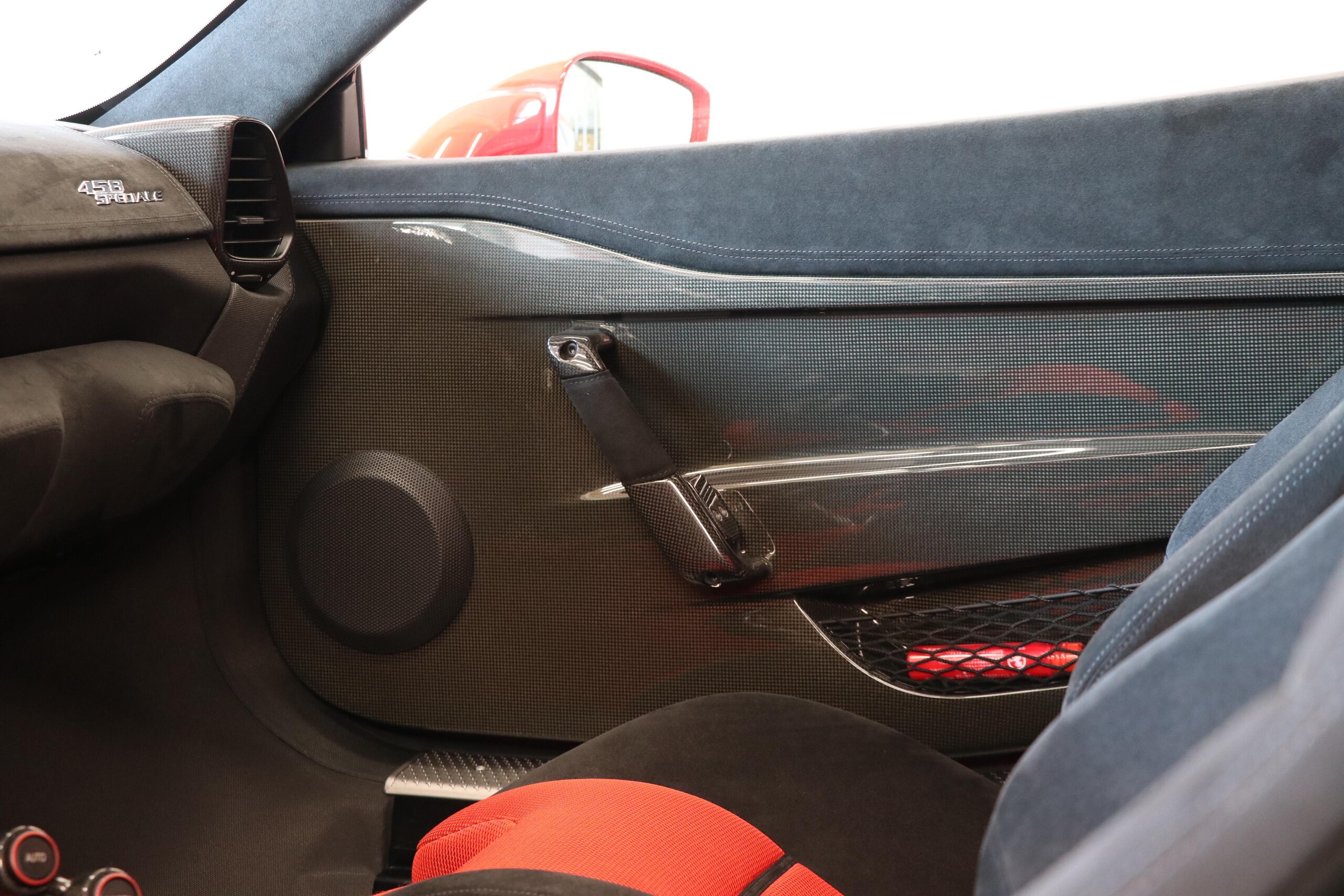 2015 Ferrari 458 Speciale — Photo 15 / 19