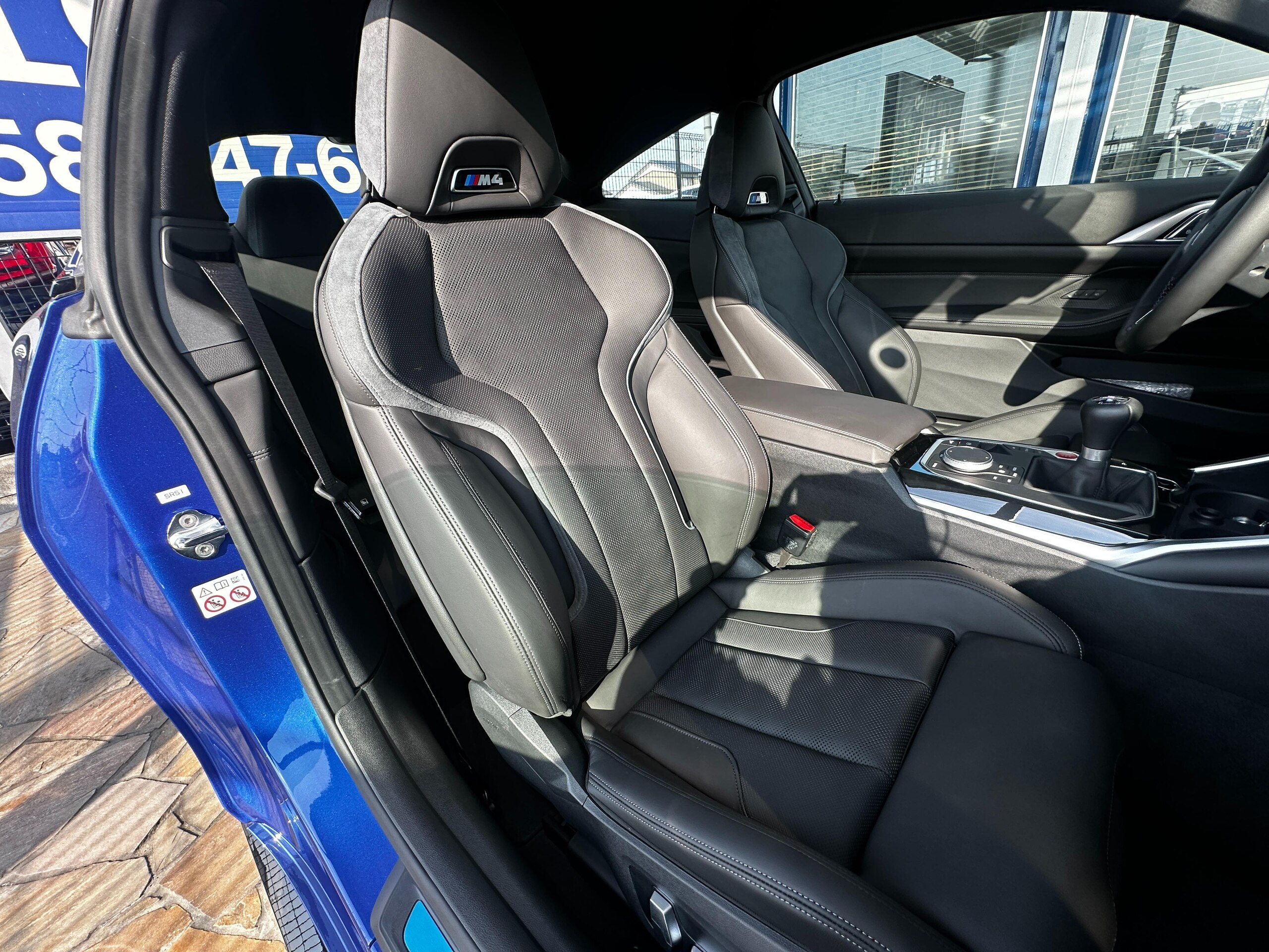 2021 BMW M4 — Photo 19 / 40