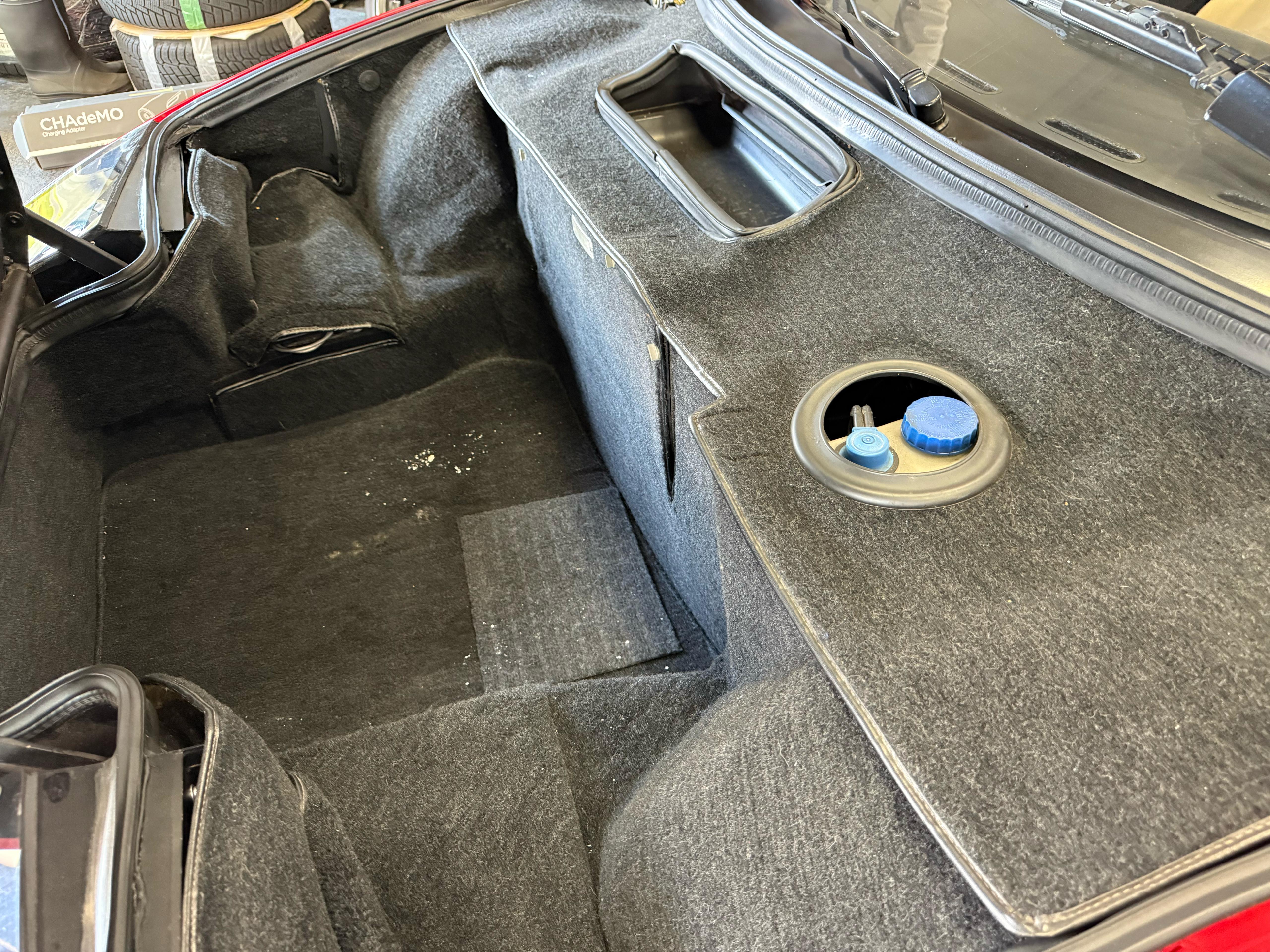 1987 Ferrari Testarossa — Photo 23 / 23