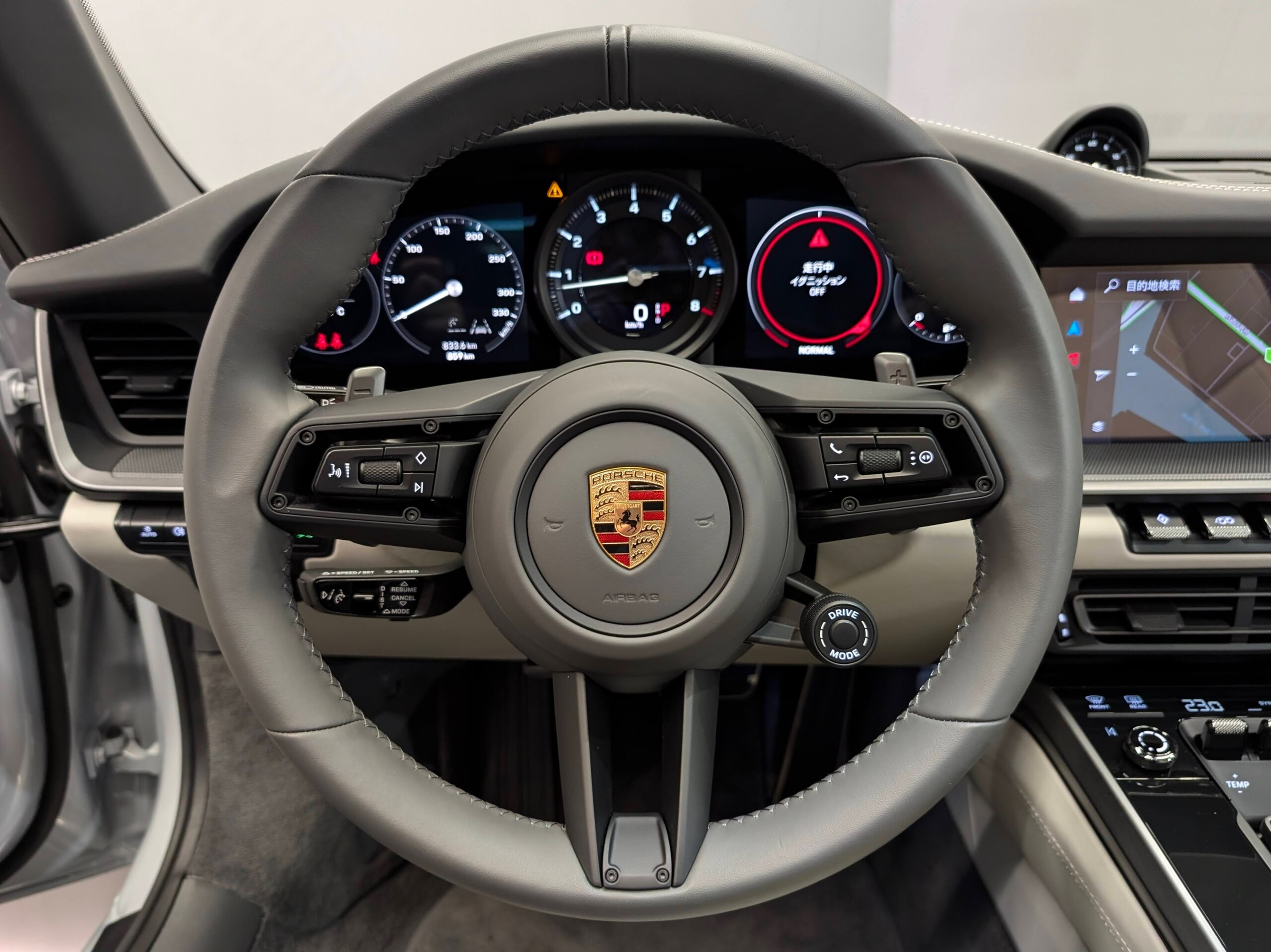 2024 Porsche 911 Targa 4 — Photo 12 / 24