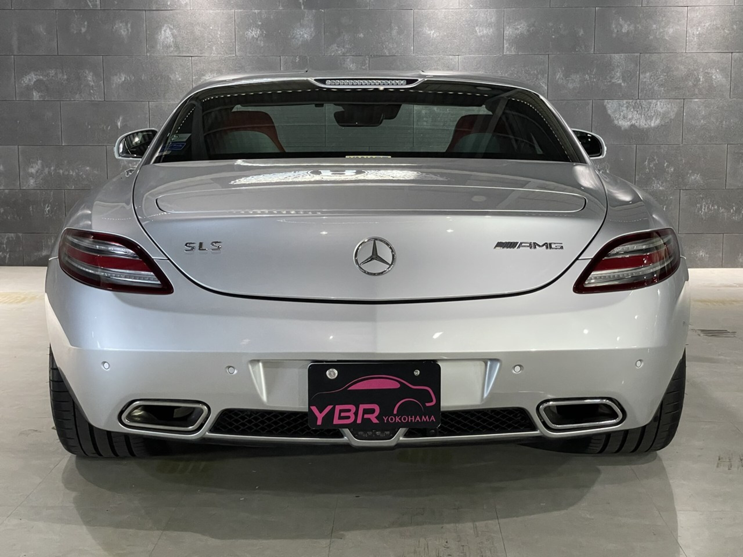 2011 Mercedes Benz SLS AMG — Photo 6 / 23