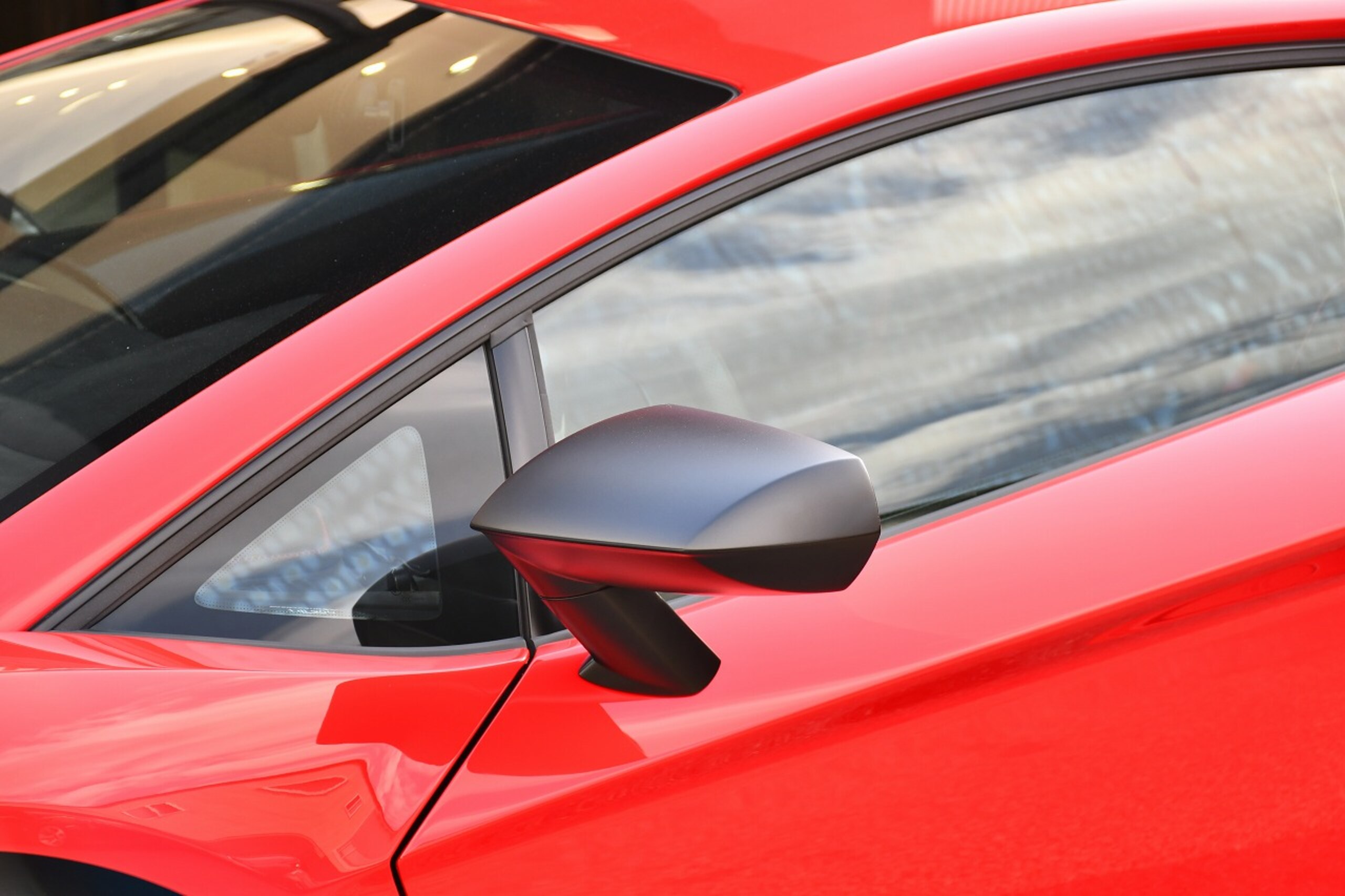 2019 Lamborghini Aventador SVJ — Photo 6 / 46