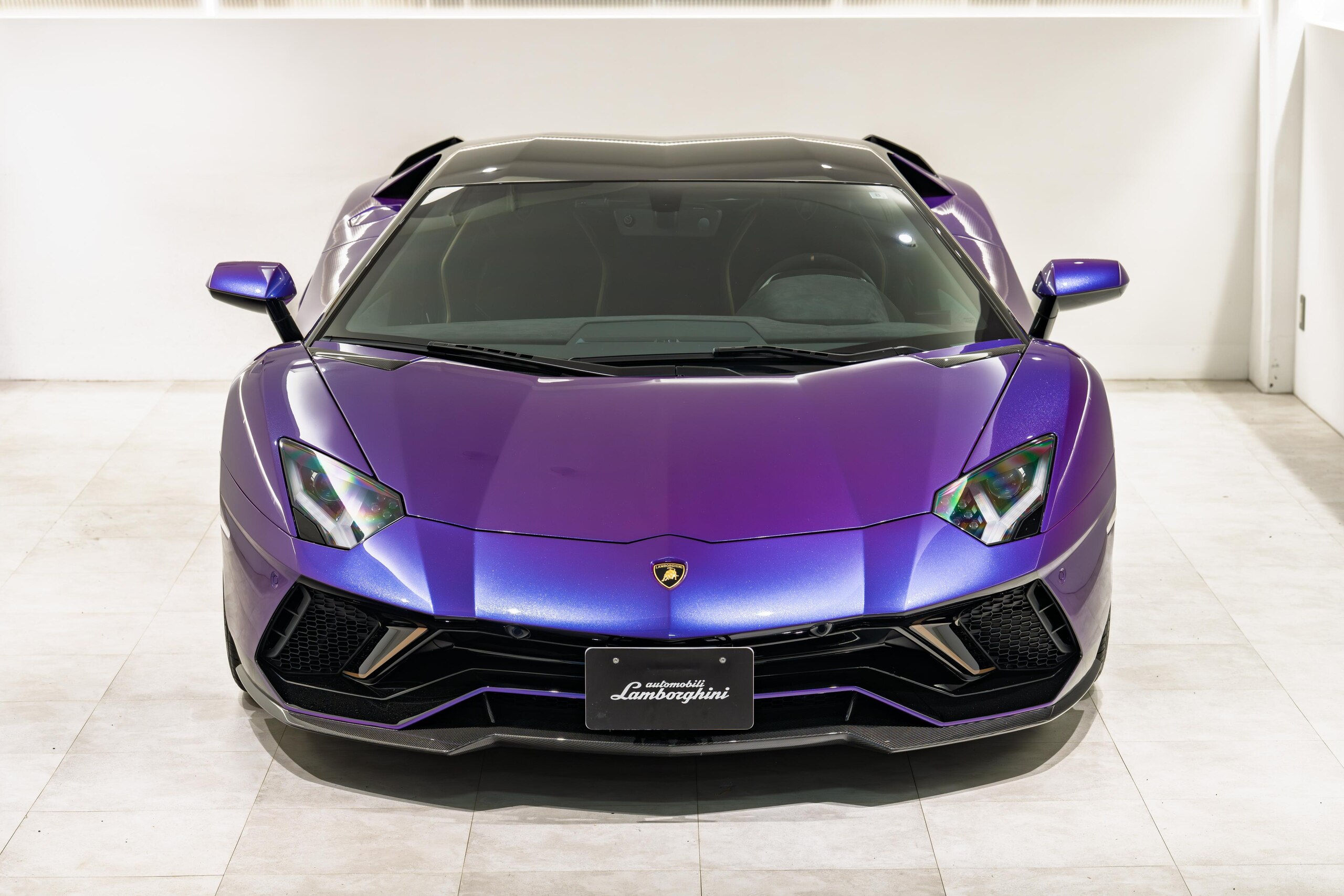 2022 Lamborghini Aventador LP780-4 Ultimae Leirion forged 20/21-inch shiny black wheels for sale in Japan