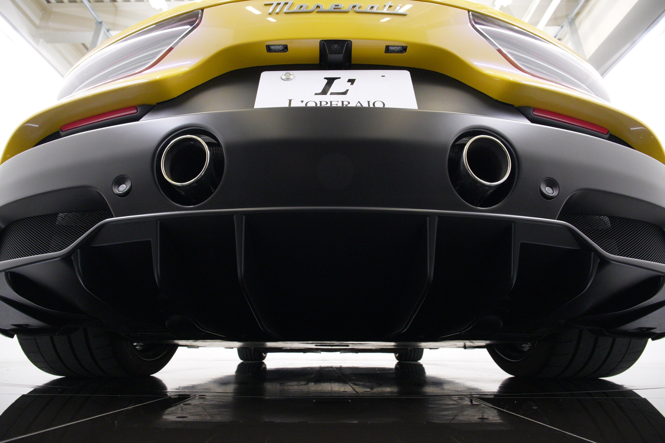 2022 Maserati MC20 — Photo 40 / 42