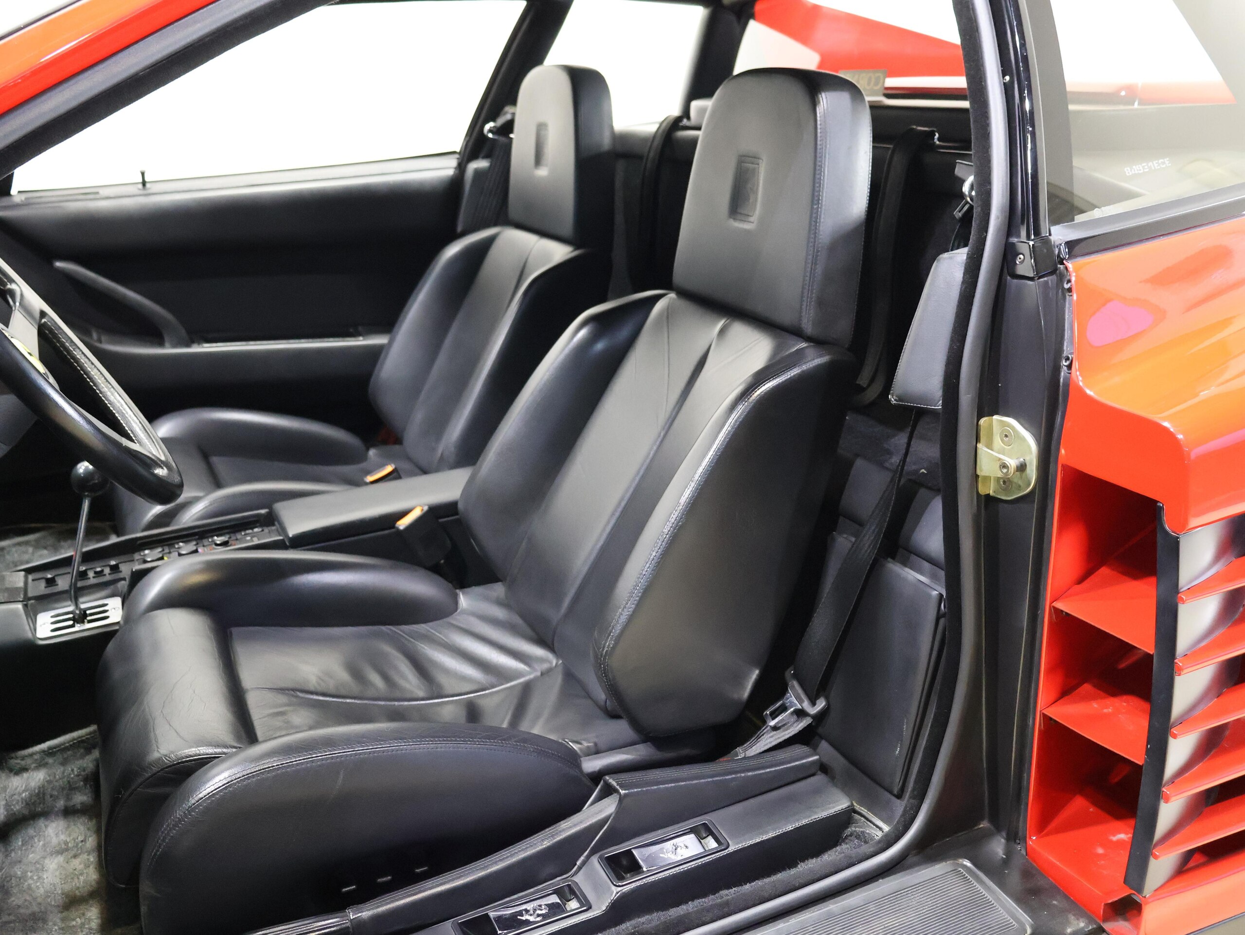1990 Ferrari Testarossa — Photo 8 / 20