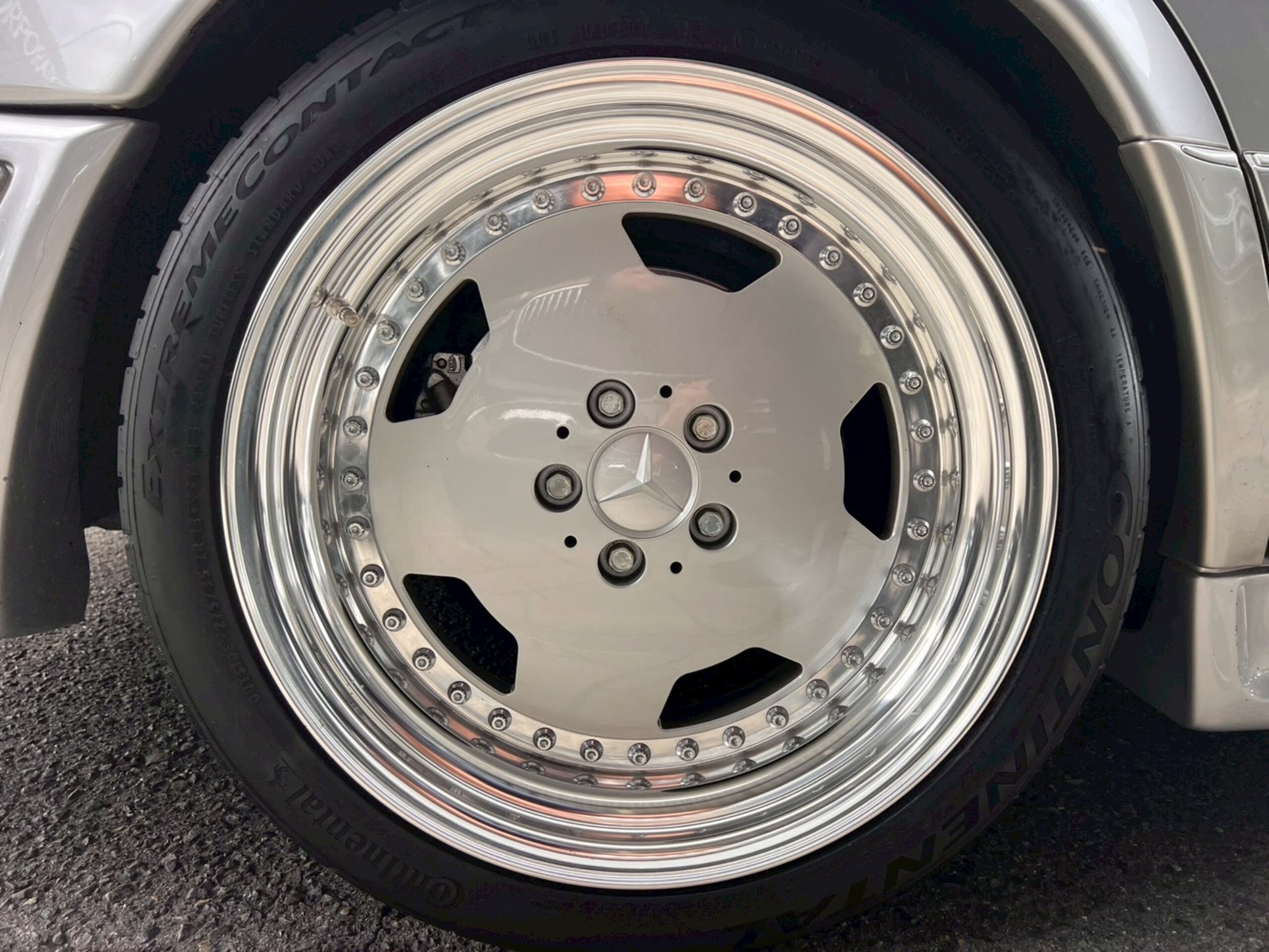 1995 Mercedes Benz E60 AMG — Photo 26 / 74