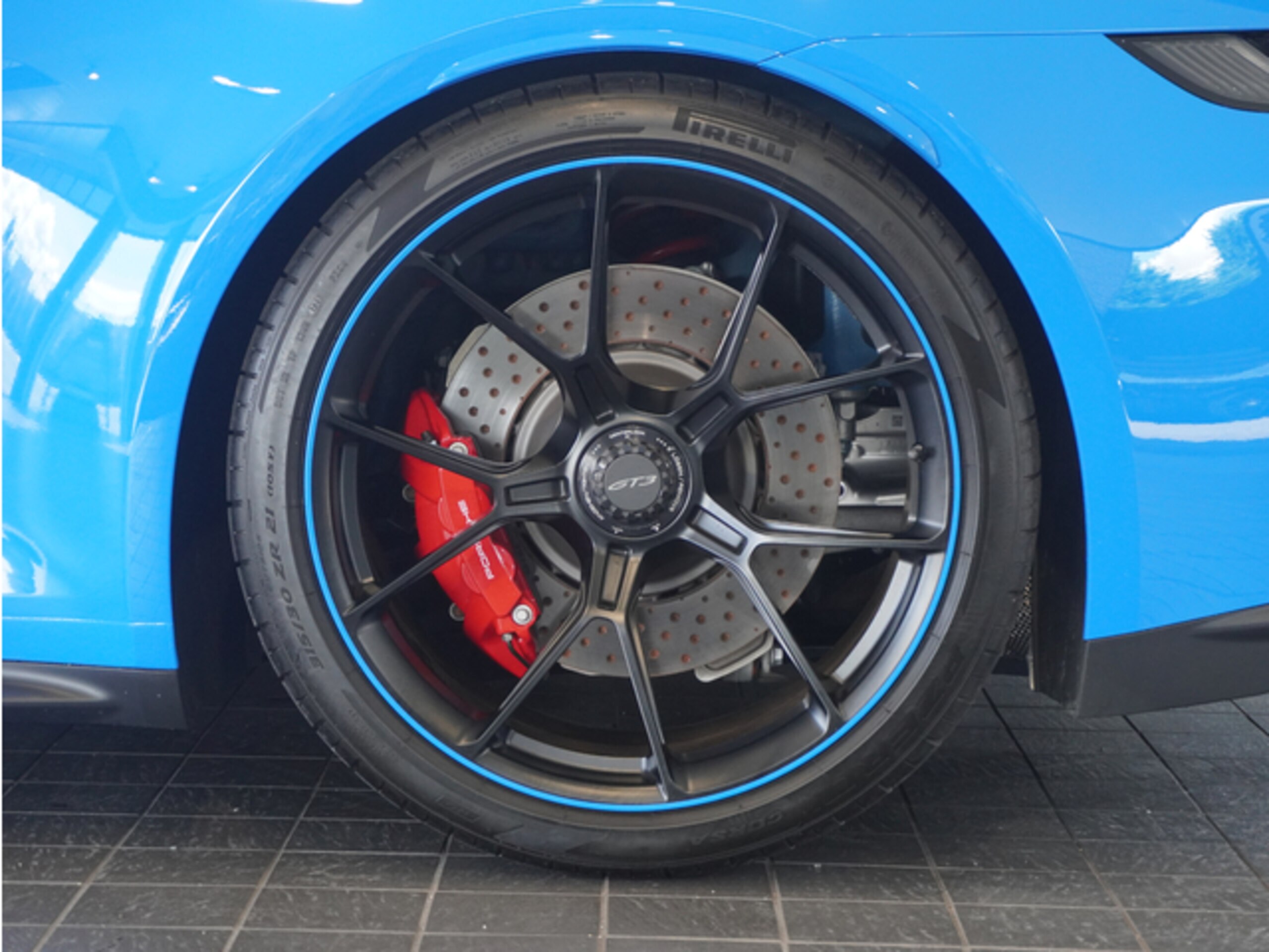 2022 Porsche 911 GT3 — Photo 17 / 17