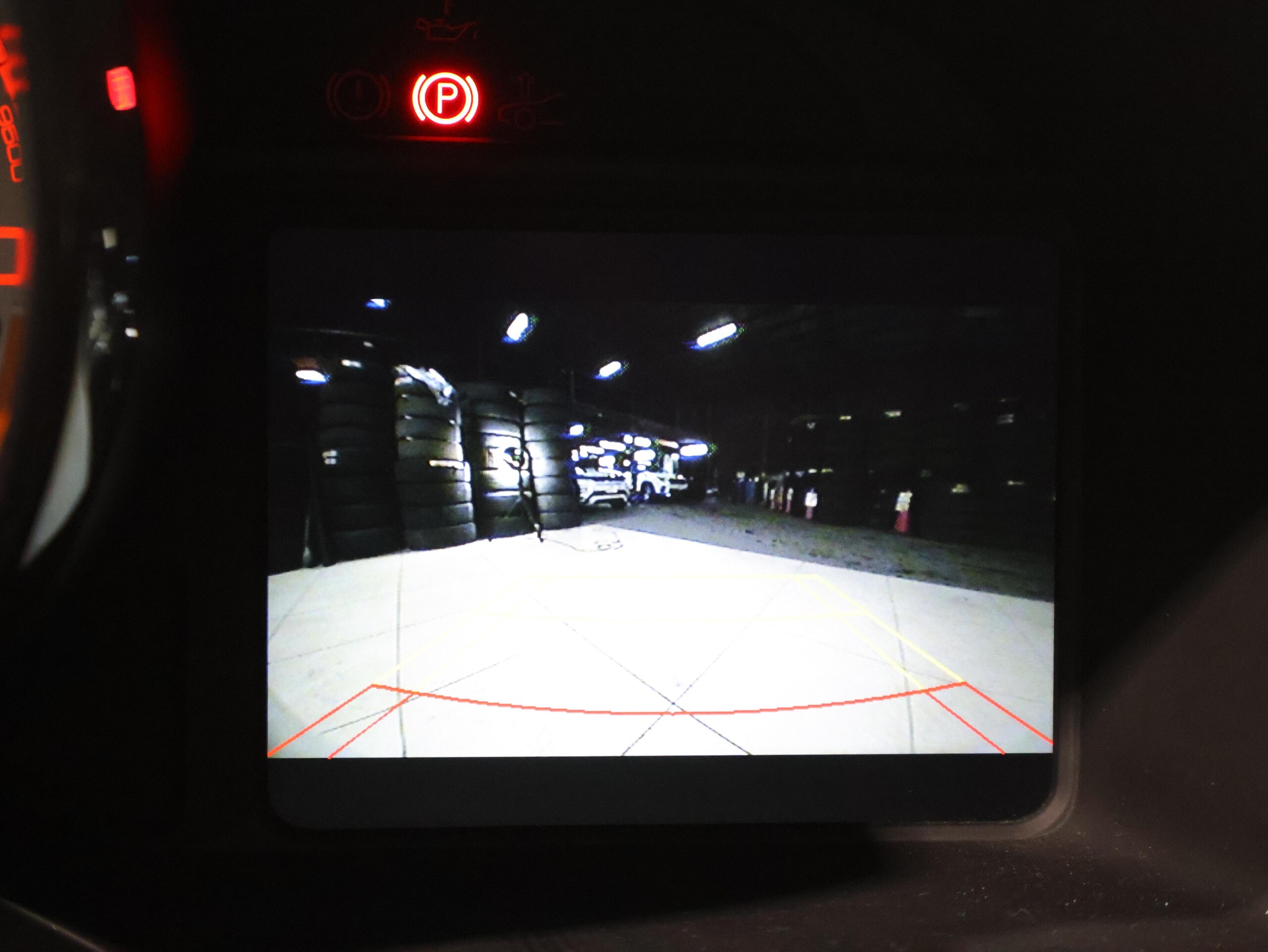 2013 Ferrari 458 Italia F1 DCT — Photo 30 / 32
