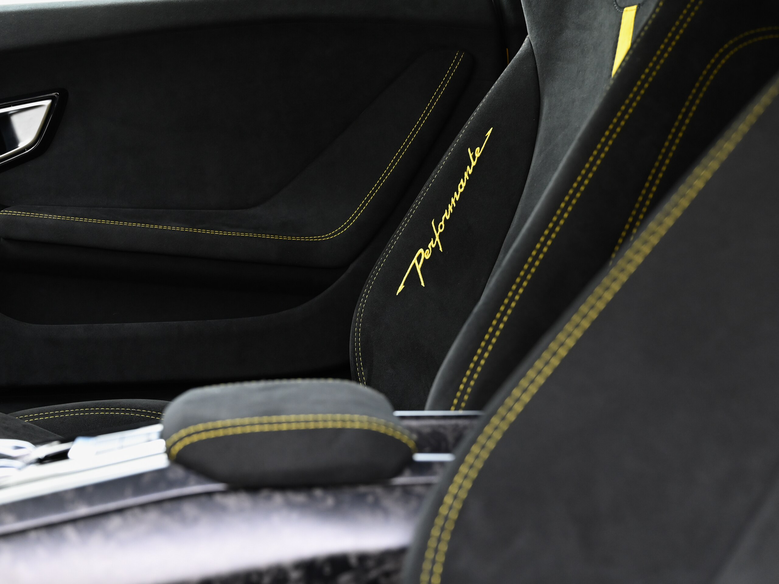 2019 Lamborghini Huracán Performante — Photo 18 / 24