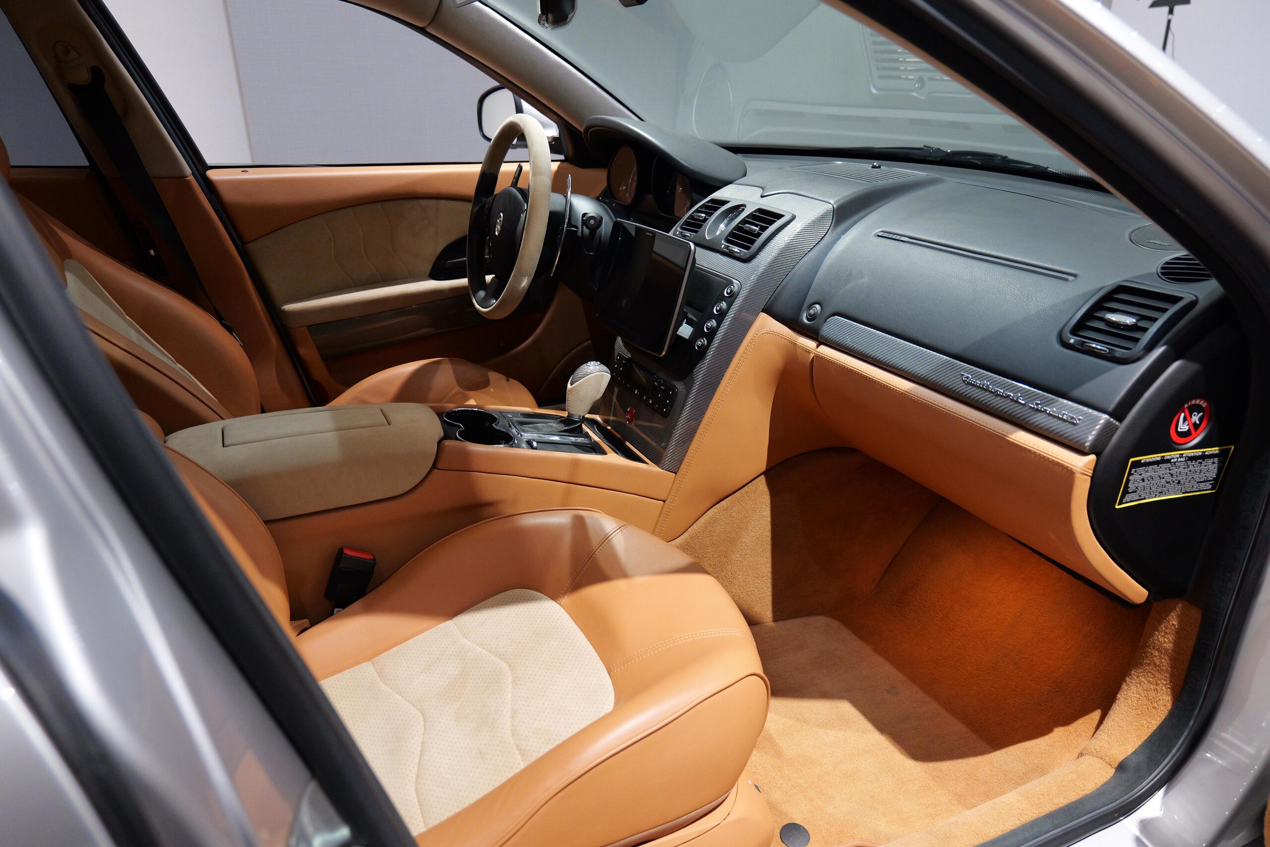 2012 Maserati Quattroporte Sport GT S — Photo 11 / 17