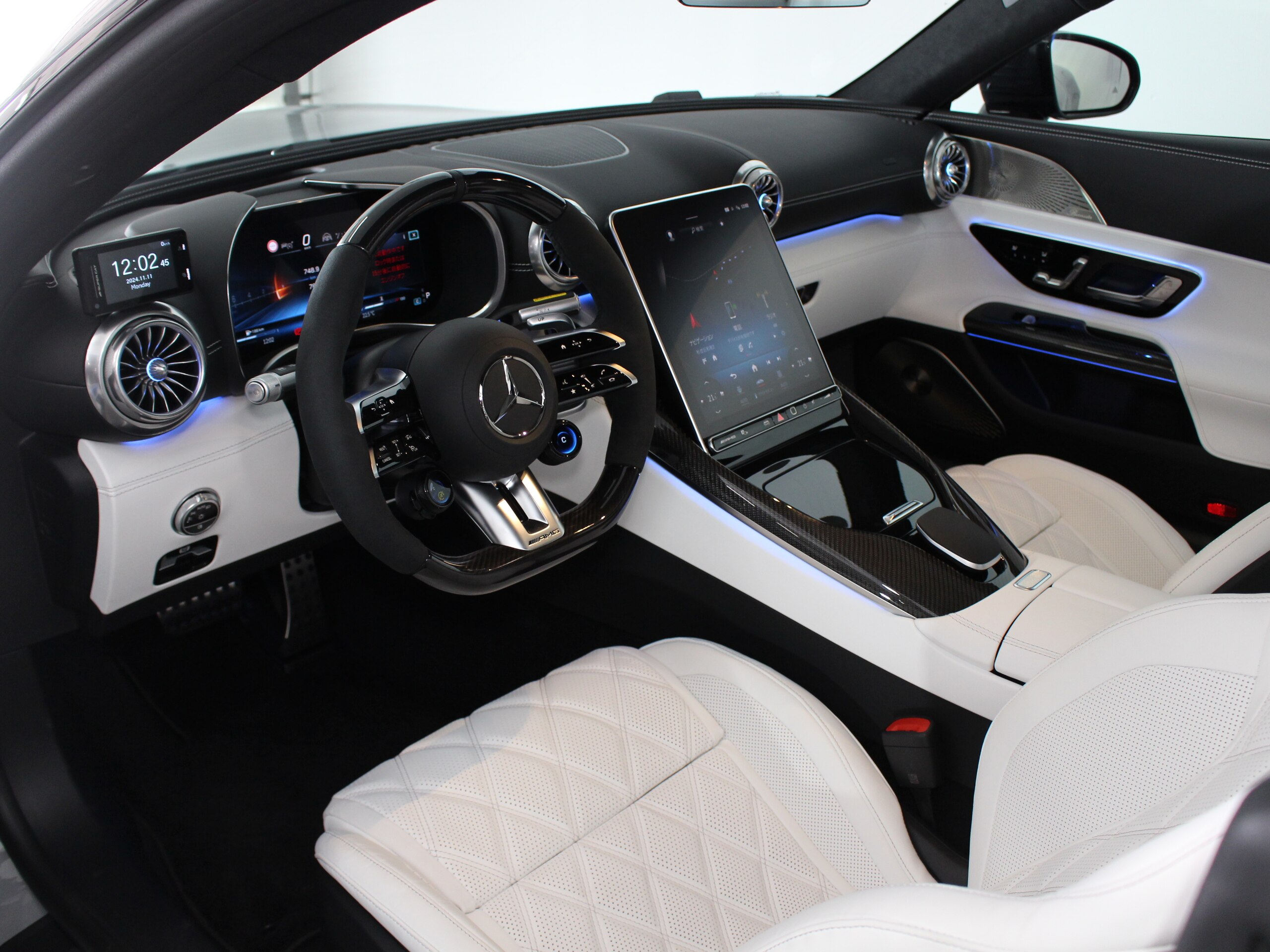 2024 Mercedes Benz AMG GT63 4Matic+ — Photo 8 / 23
