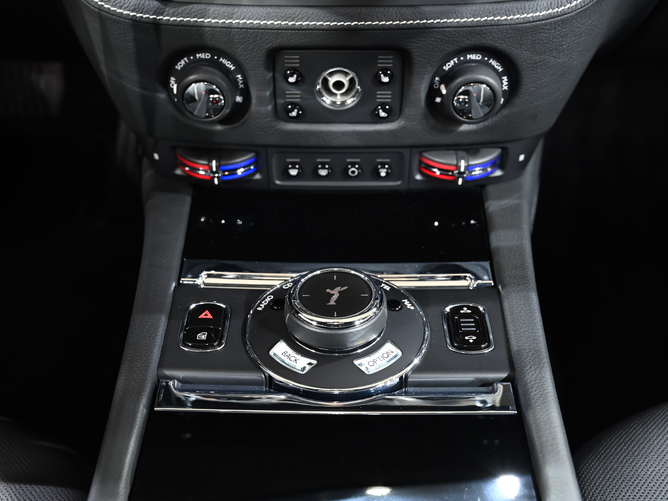 2014 Rolls-Royce Ghost — Photo 16 / 28