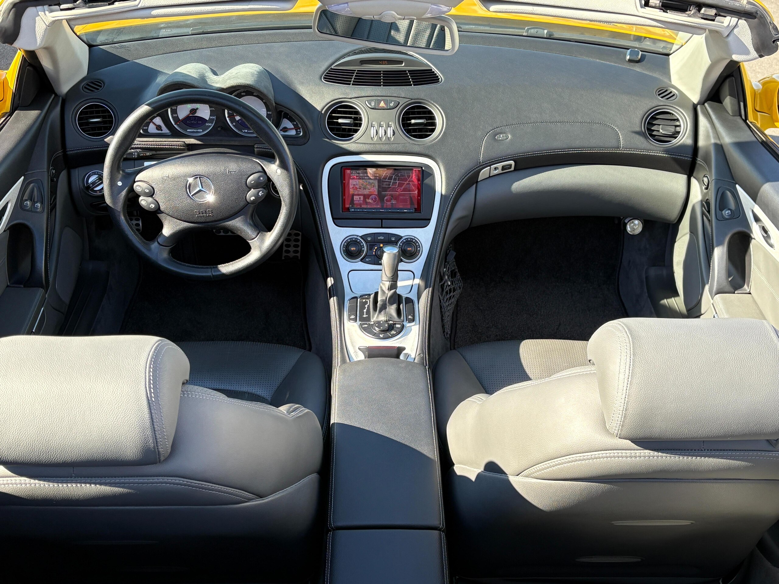 2004 Mercedes Benz SL55 AMG — Photo 6 / 19