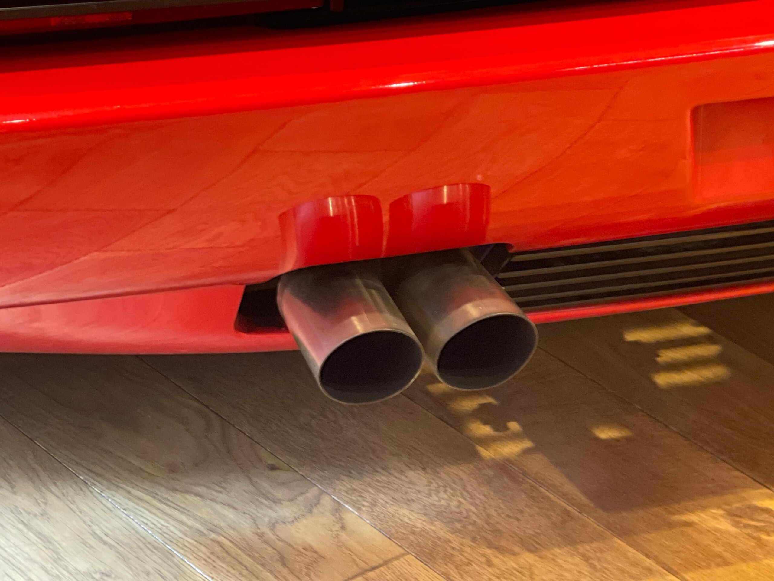 1988 Ferrari Testarossa — Photo 17 / 21