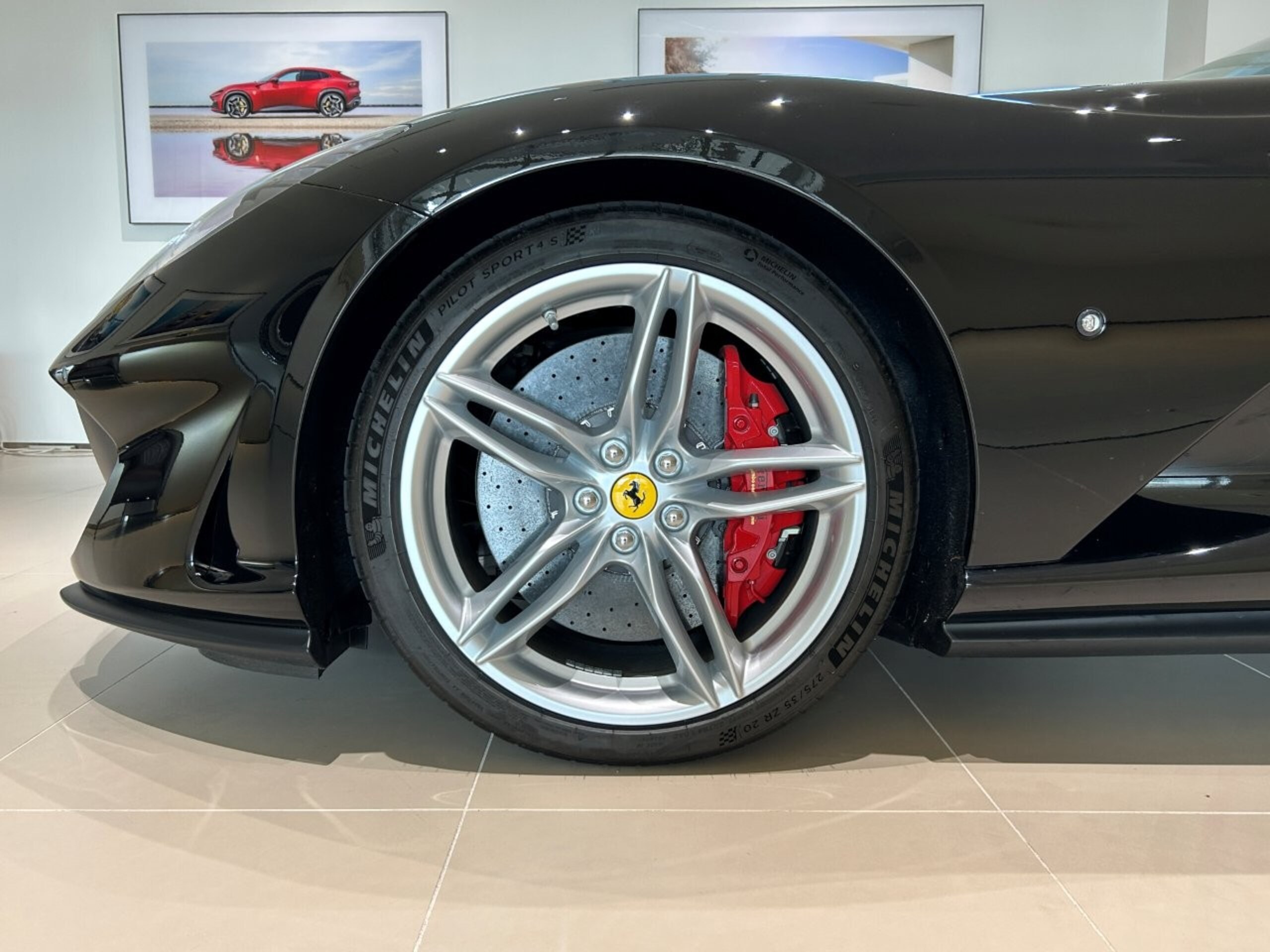 2021 Ferrari 812GTS — Photo 14 / 21