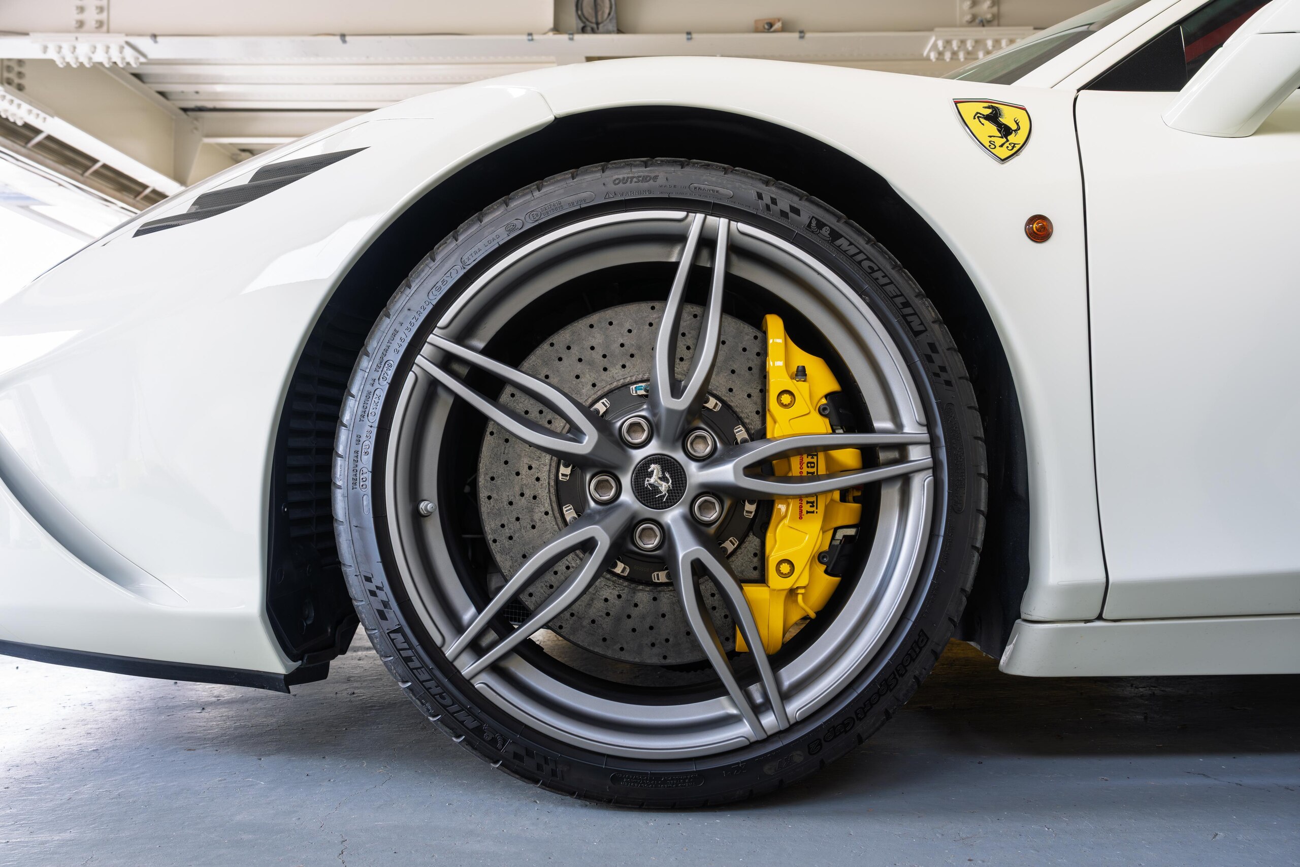 2015 Ferrari 458 Speciale — Photo 16 / 18