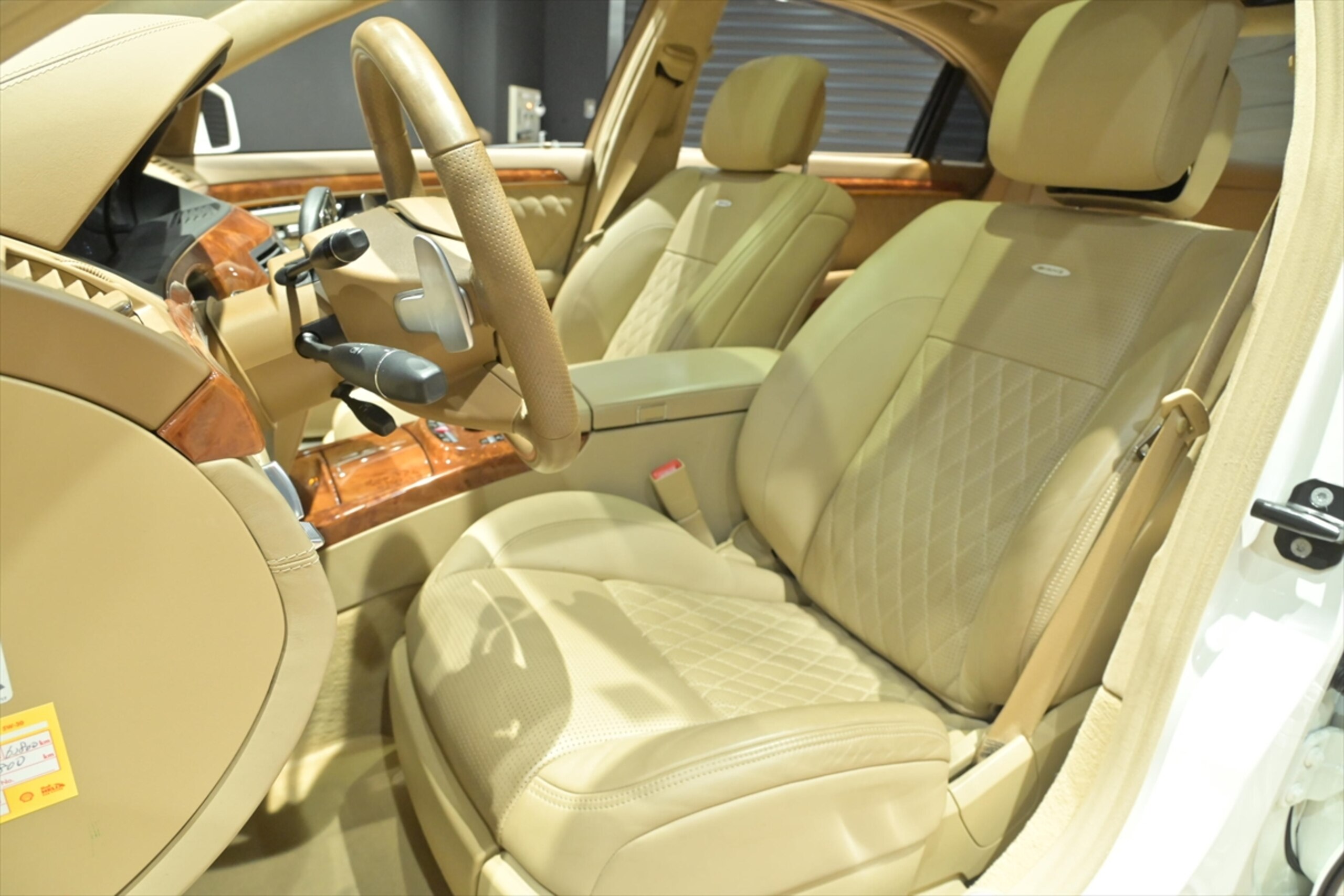 2010 Mercedes Benz S65 AMG Long — Photo 8 / 16