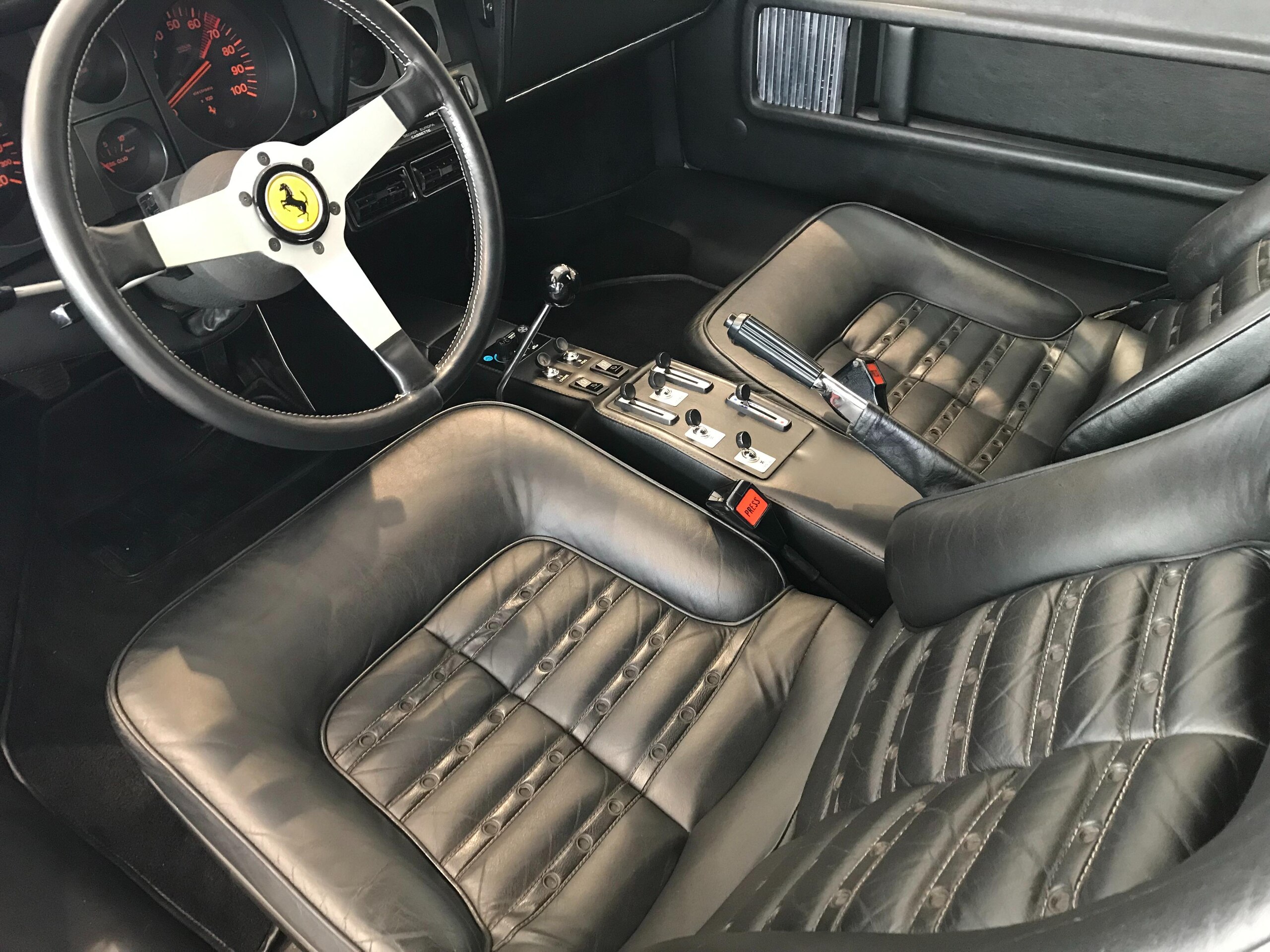 1977 Ferrari 512BB — Photo 7 / 12