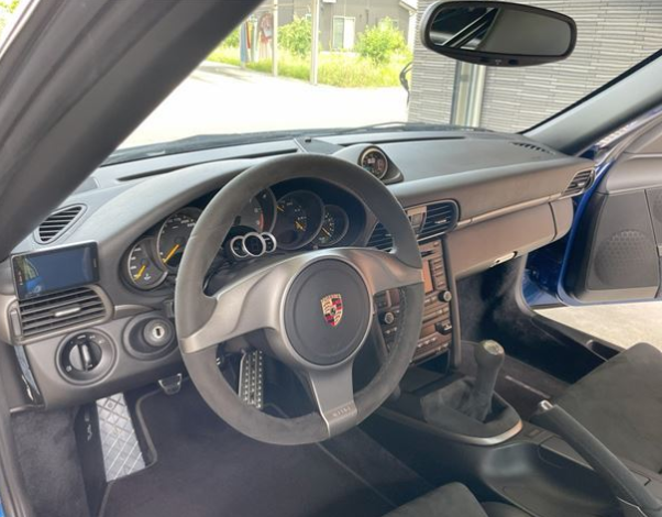 2013 Porsche 911 GT3 — Photo 9 / 18