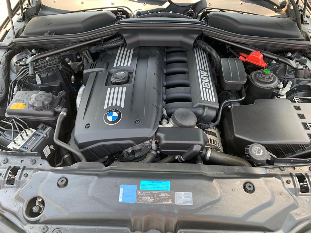 2007 BMW 525i — Photo 10 / 29