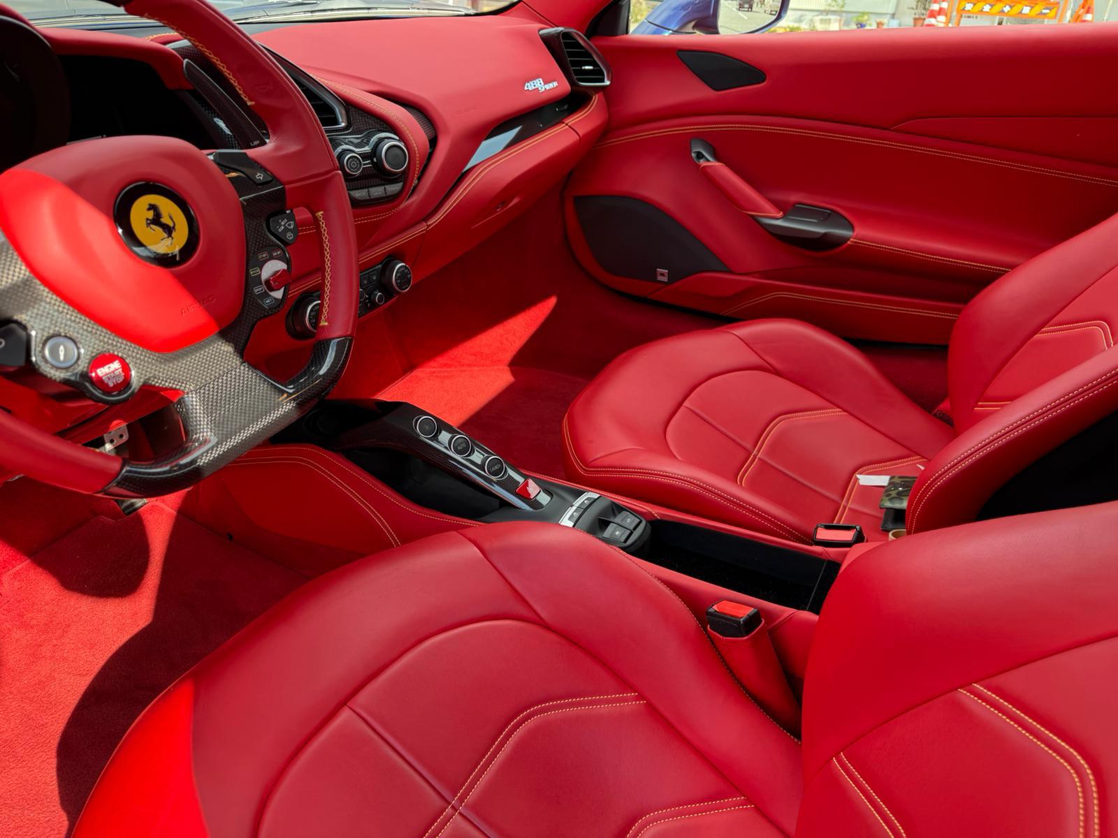 2018 Ferrari 488 Spider — Photo 12 / 16