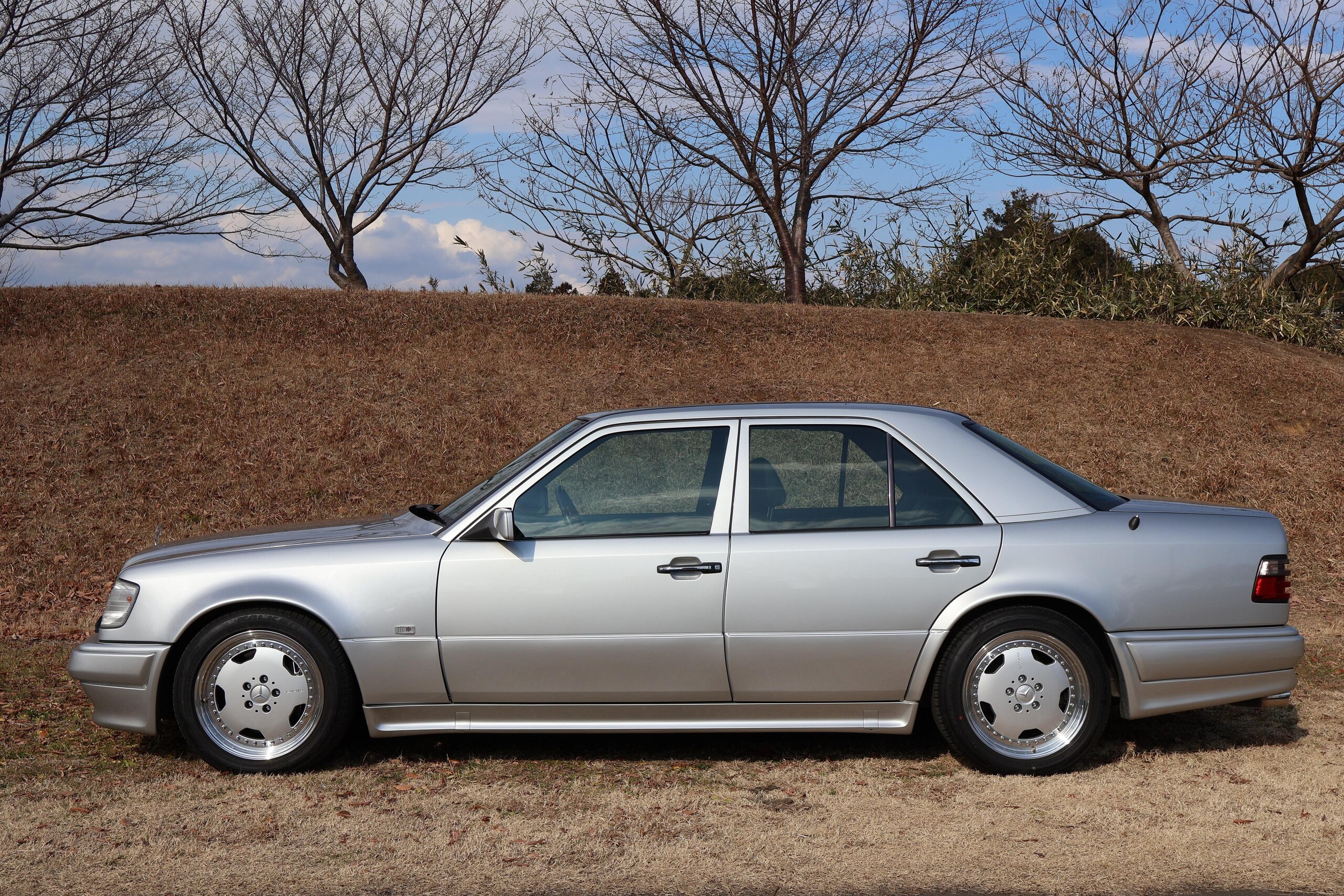 1995 Mercedes Benz E60 AMG — Photo 7 / 20