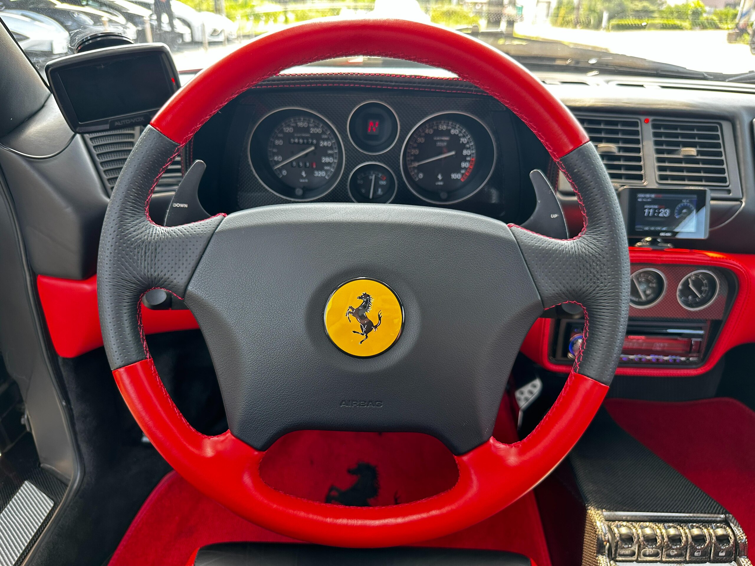 1999 Ferrari F355 Spider F1 — Photo 8 / 18