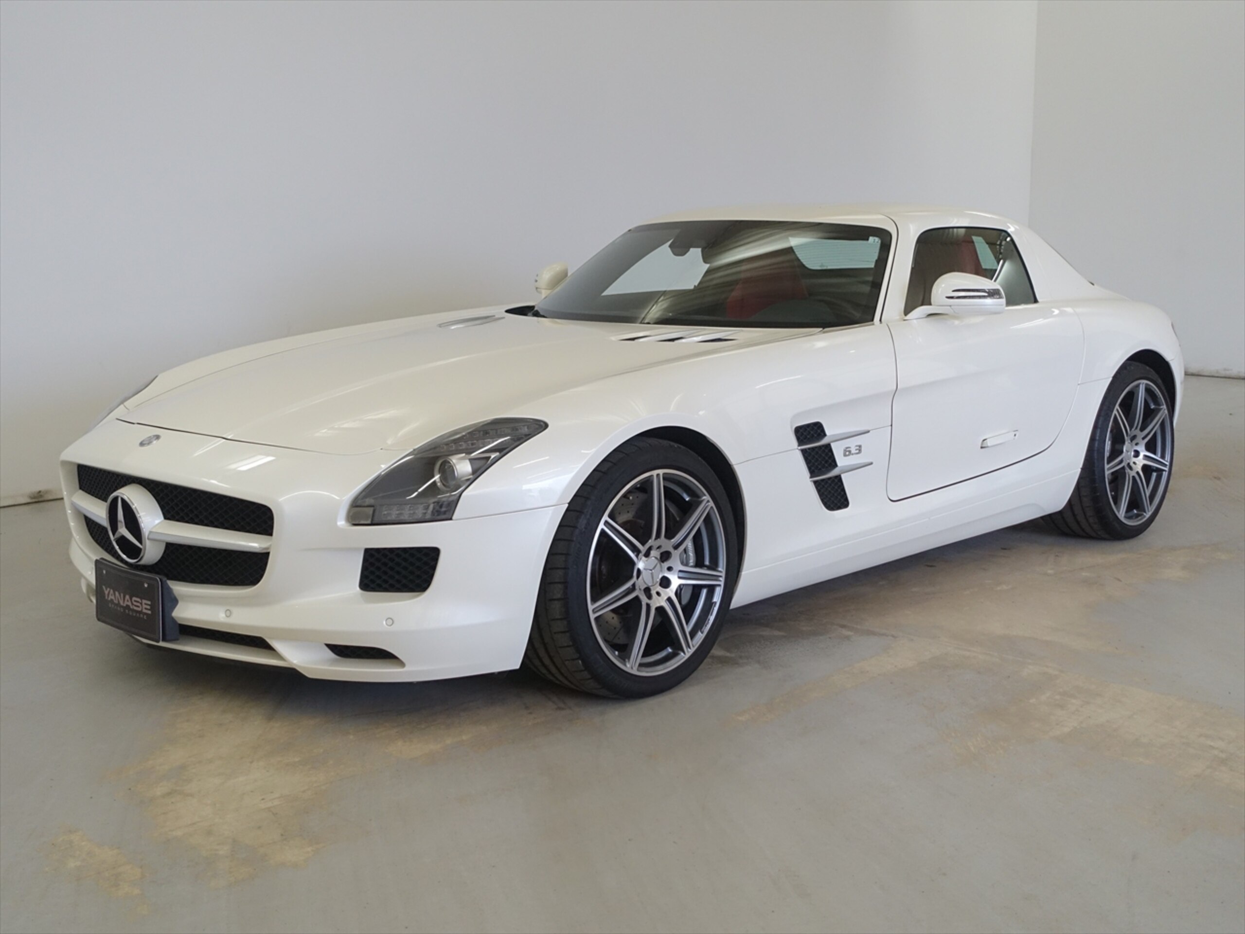 2010 Mercedes Benz SLS AMG for sale in Japan