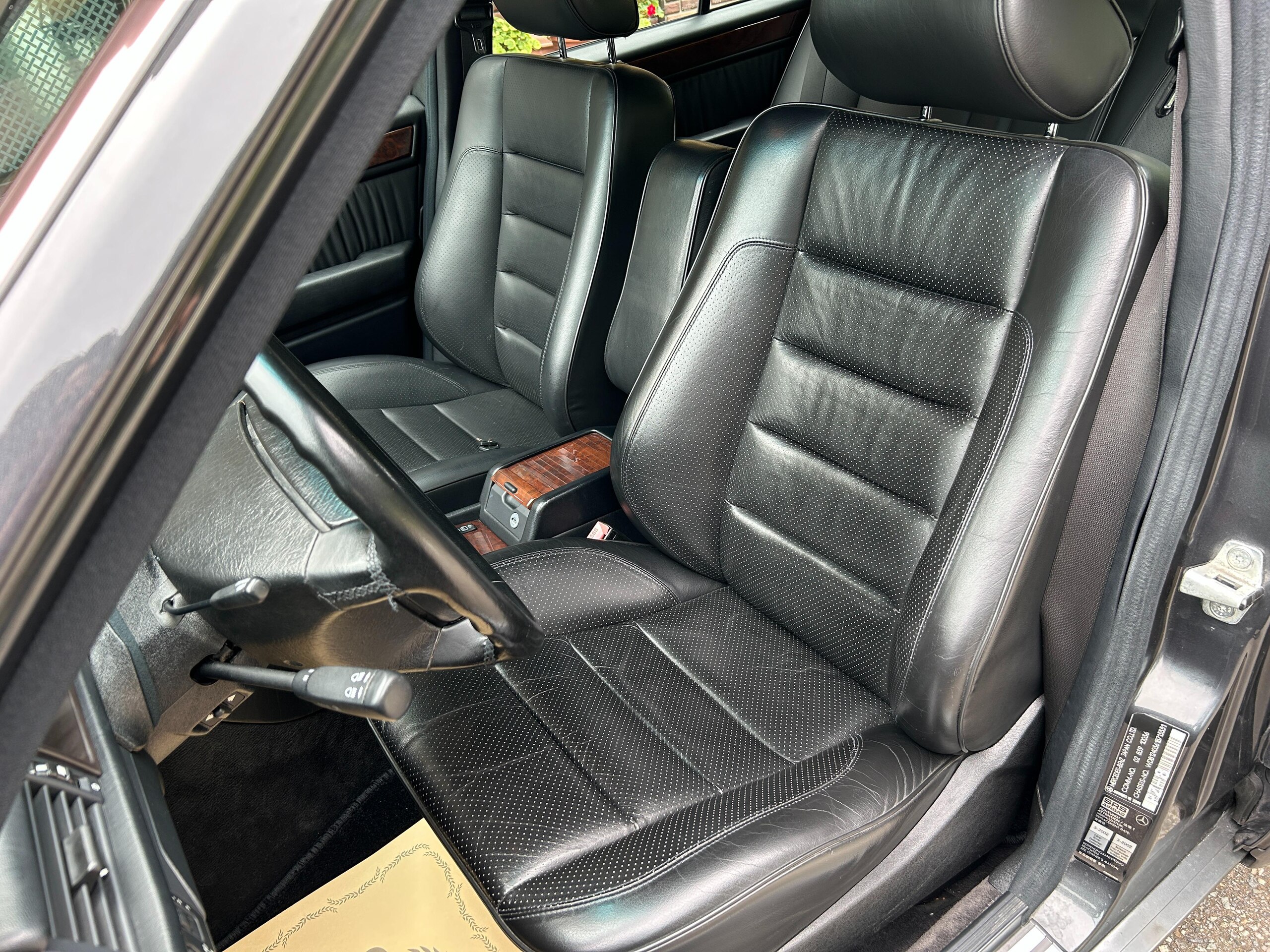 1993 Mercedes Benz 500E — Photo 6 / 12