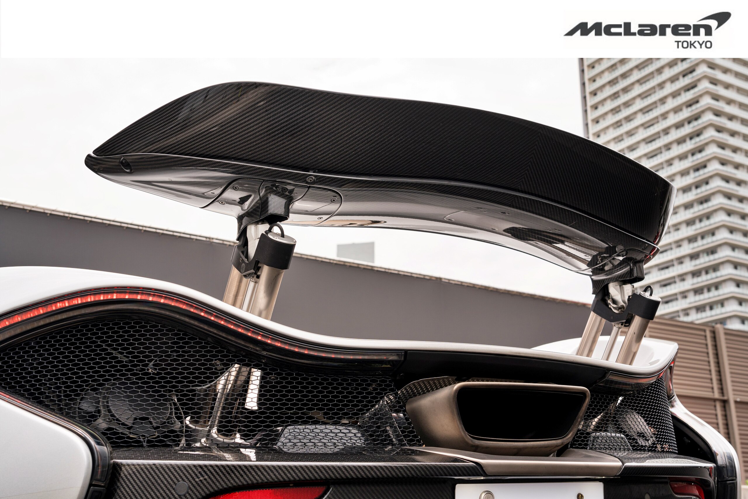 2014 McLaren P1 Limited Edition — Photo 23 / 25