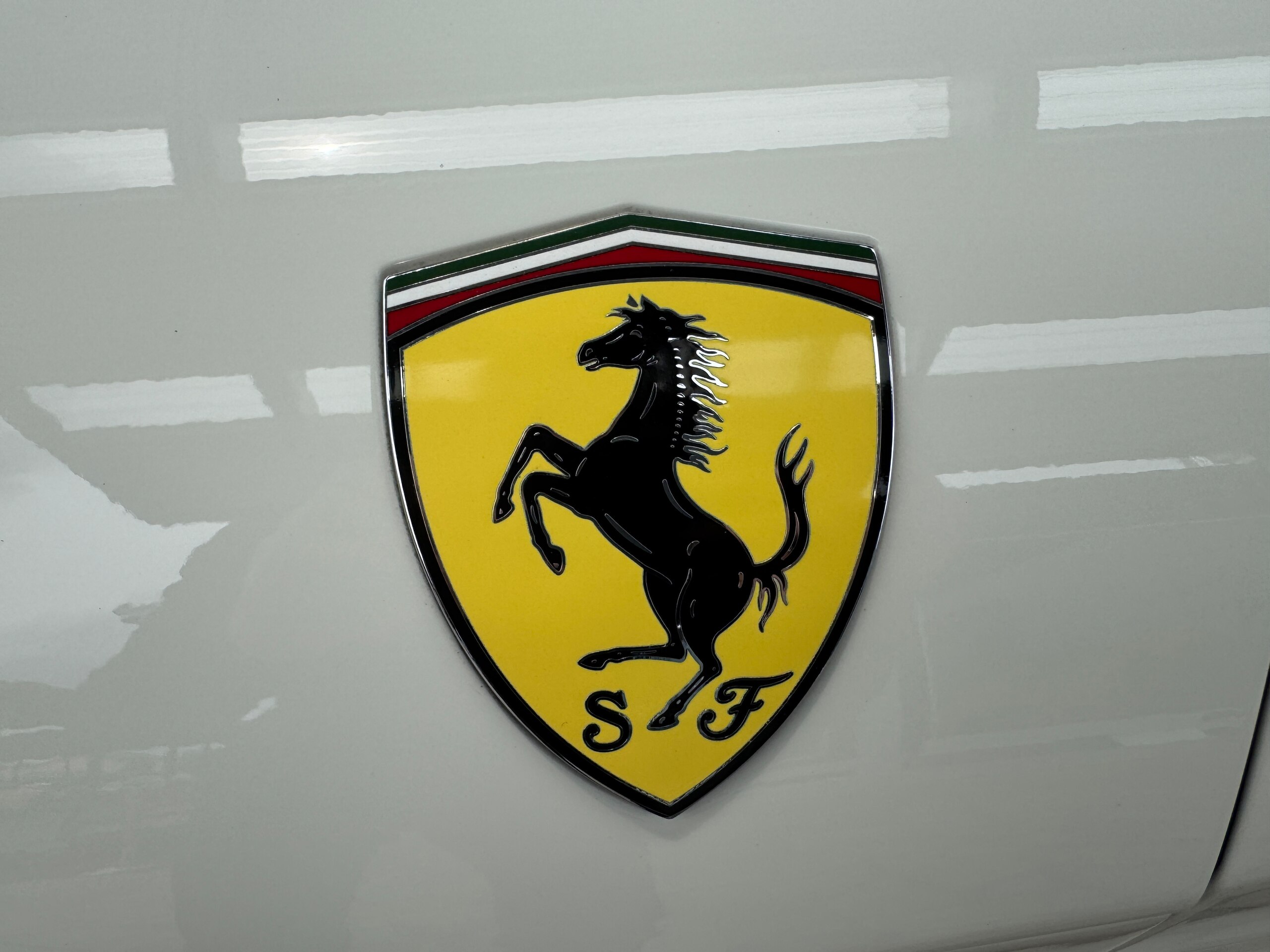 2014 Ferrari F12 Berlinetta — Photo 43 / 54