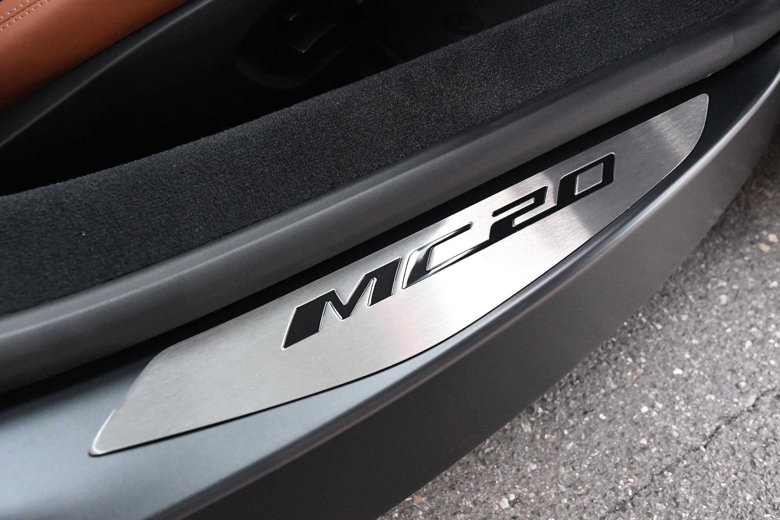 2023 Maserati MC20 Cielo — Photo 18 / 21