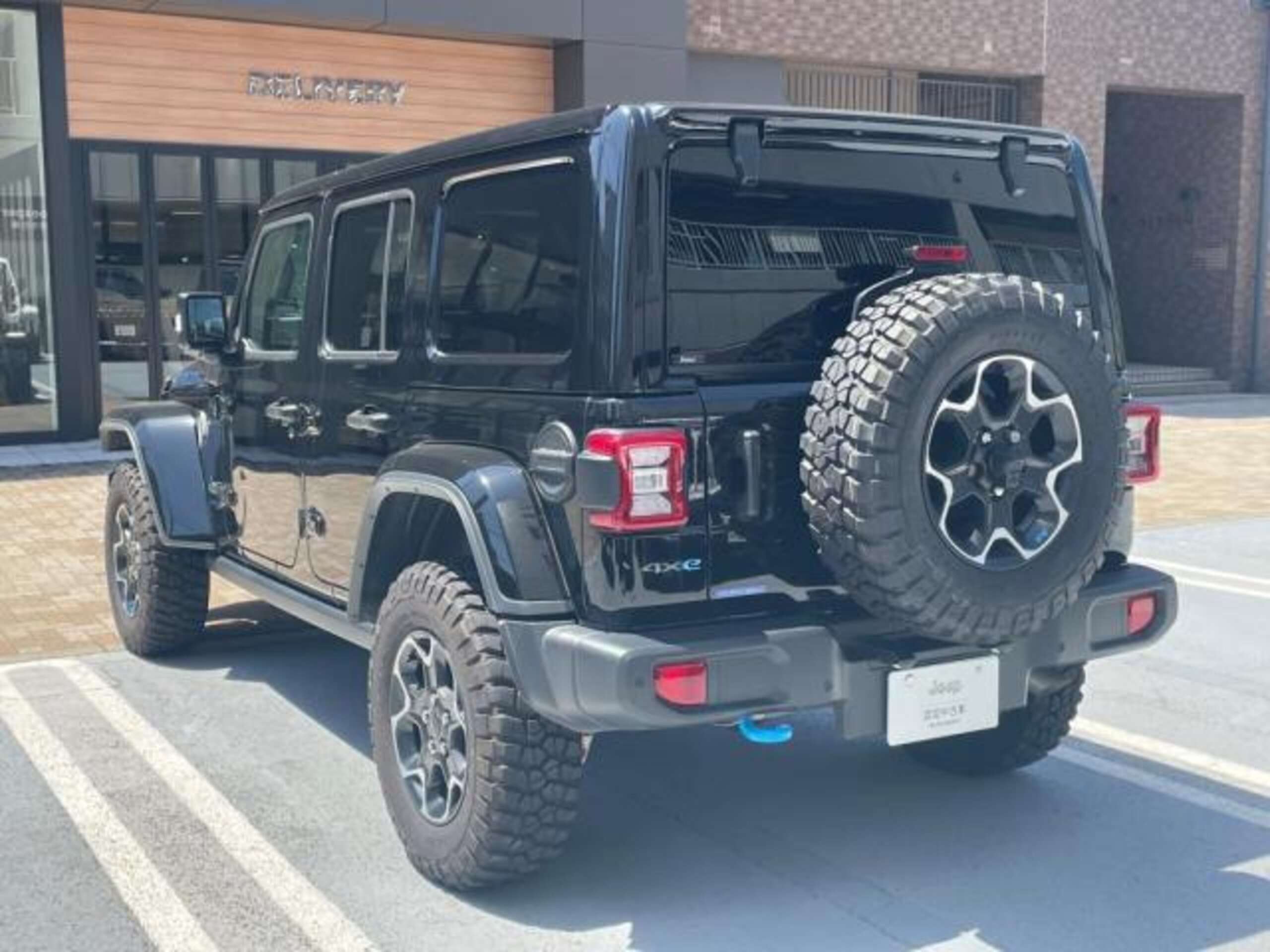 2023 Other Jeep Wrangler Unlimited Rubicon 4xe — Photo 6 / 40